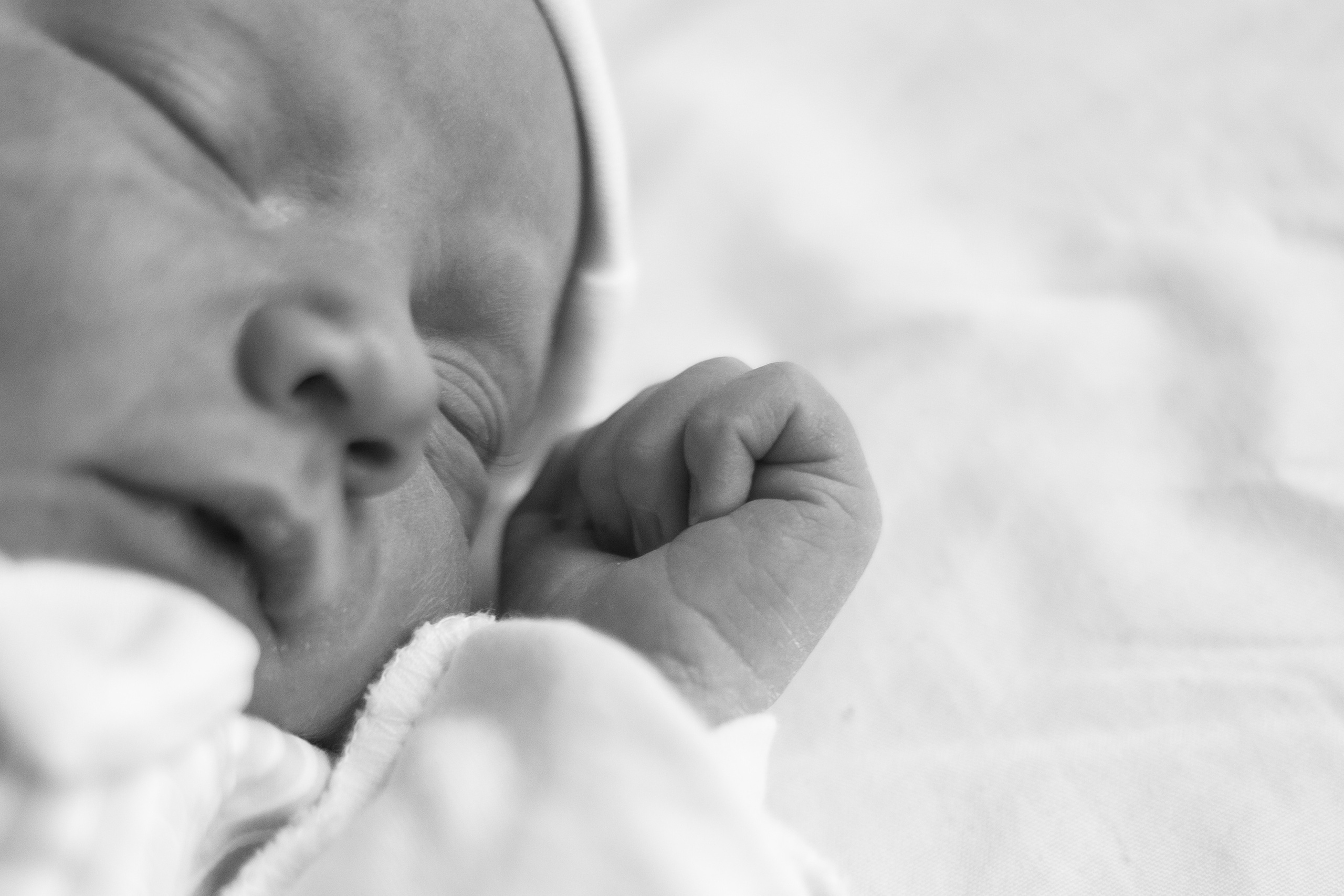 Фотосессия новорожденного Вани. Семейный и детский фотограф Кущ Наташа