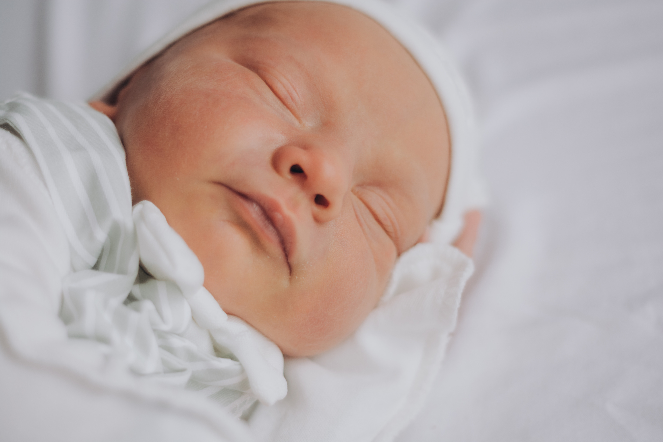 Фотосессия новорожденного Вани. Семейный и детский фотограф Кущ Наташа