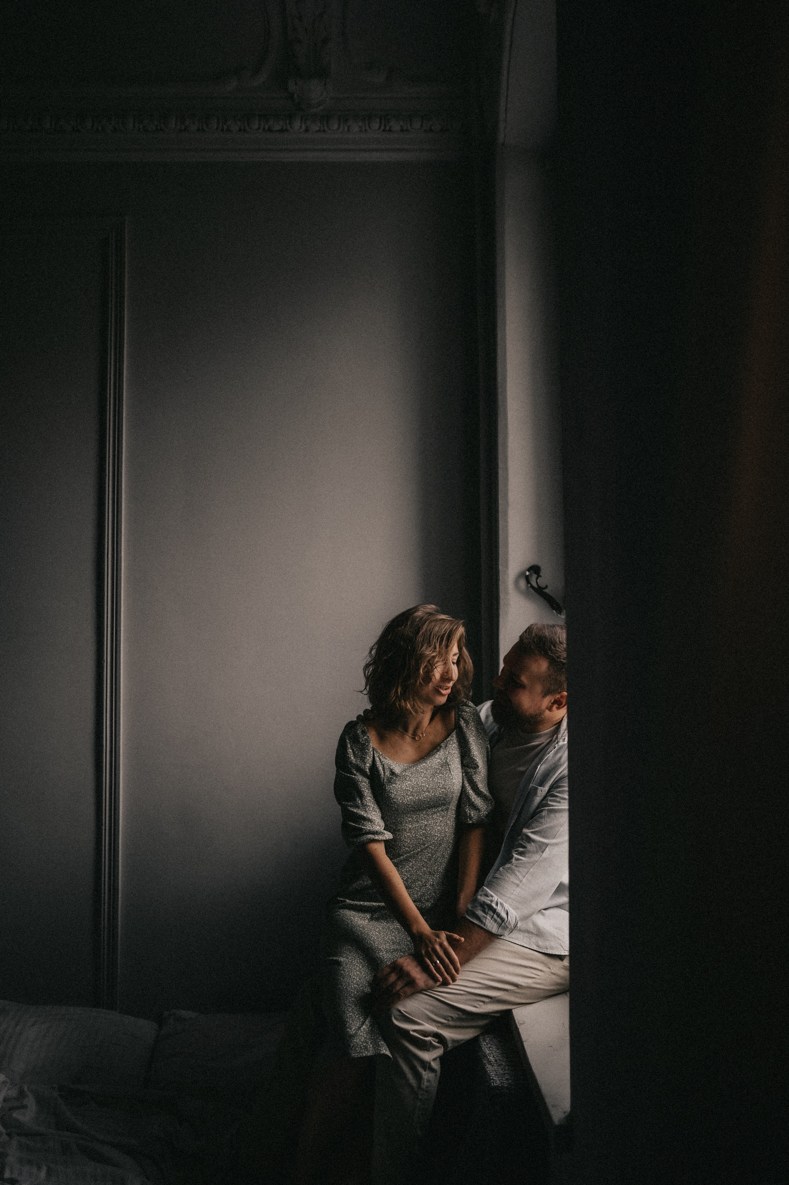 Лавстори в питерской студии. Семейный и свадебный lifestyle-фотограф в Москве Мария Петрова