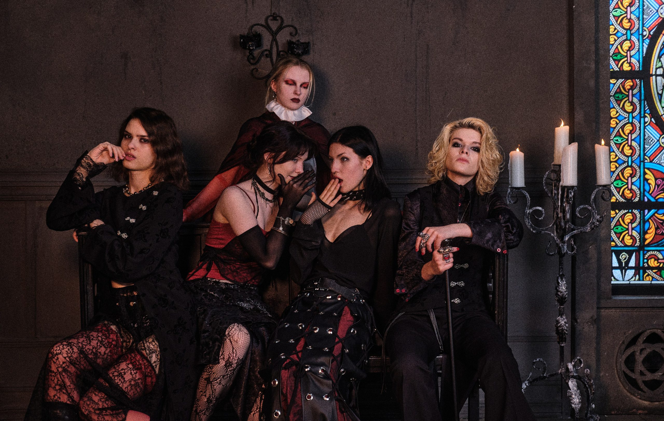 Проект Алис. Портретный и репортажный фотограф в Москве Алёна Никогосян