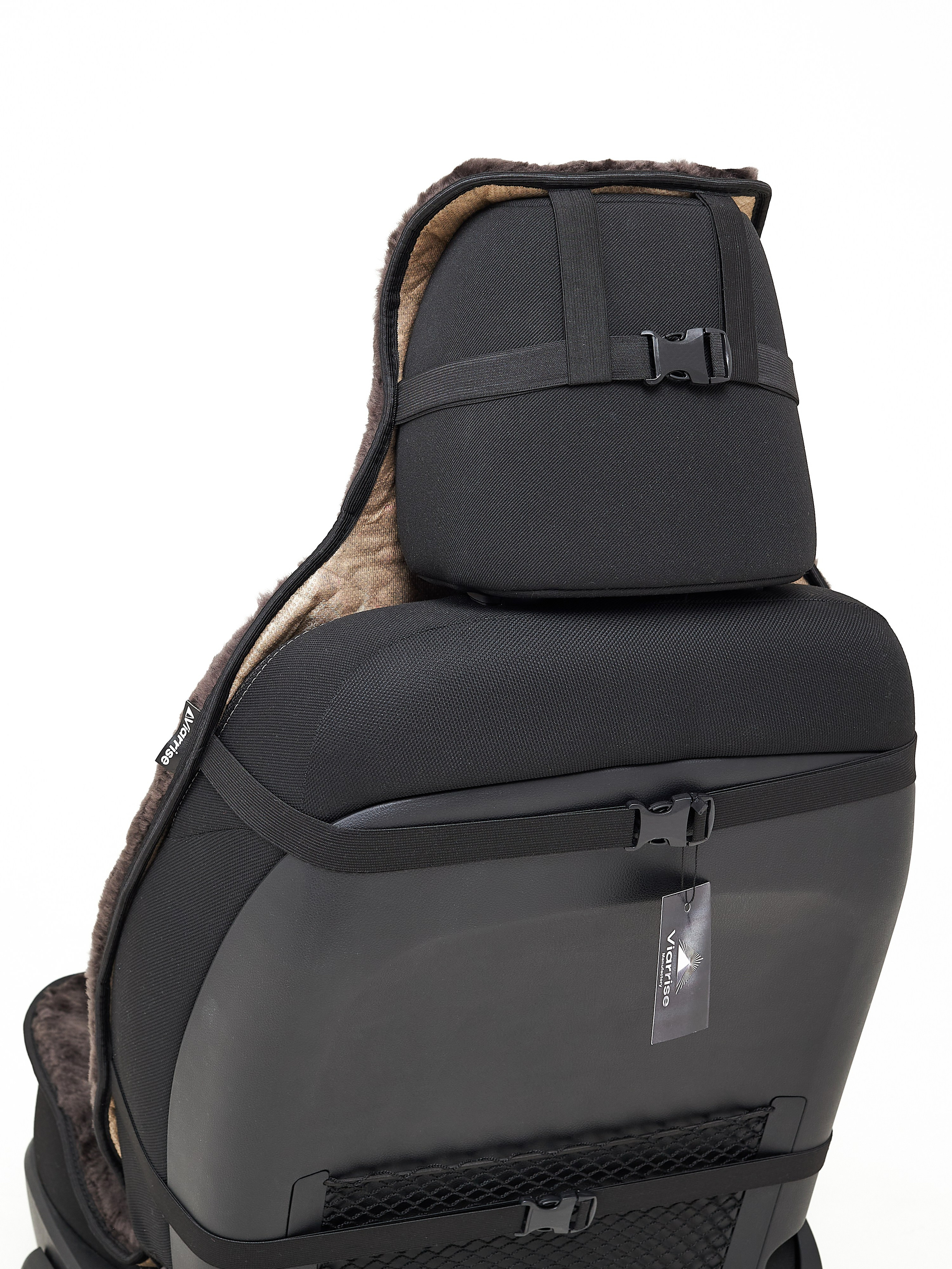 Фотосъемка автомобильных чехлов для маркетплейсов. Алексей Темнов — фотограф в Пятигорске