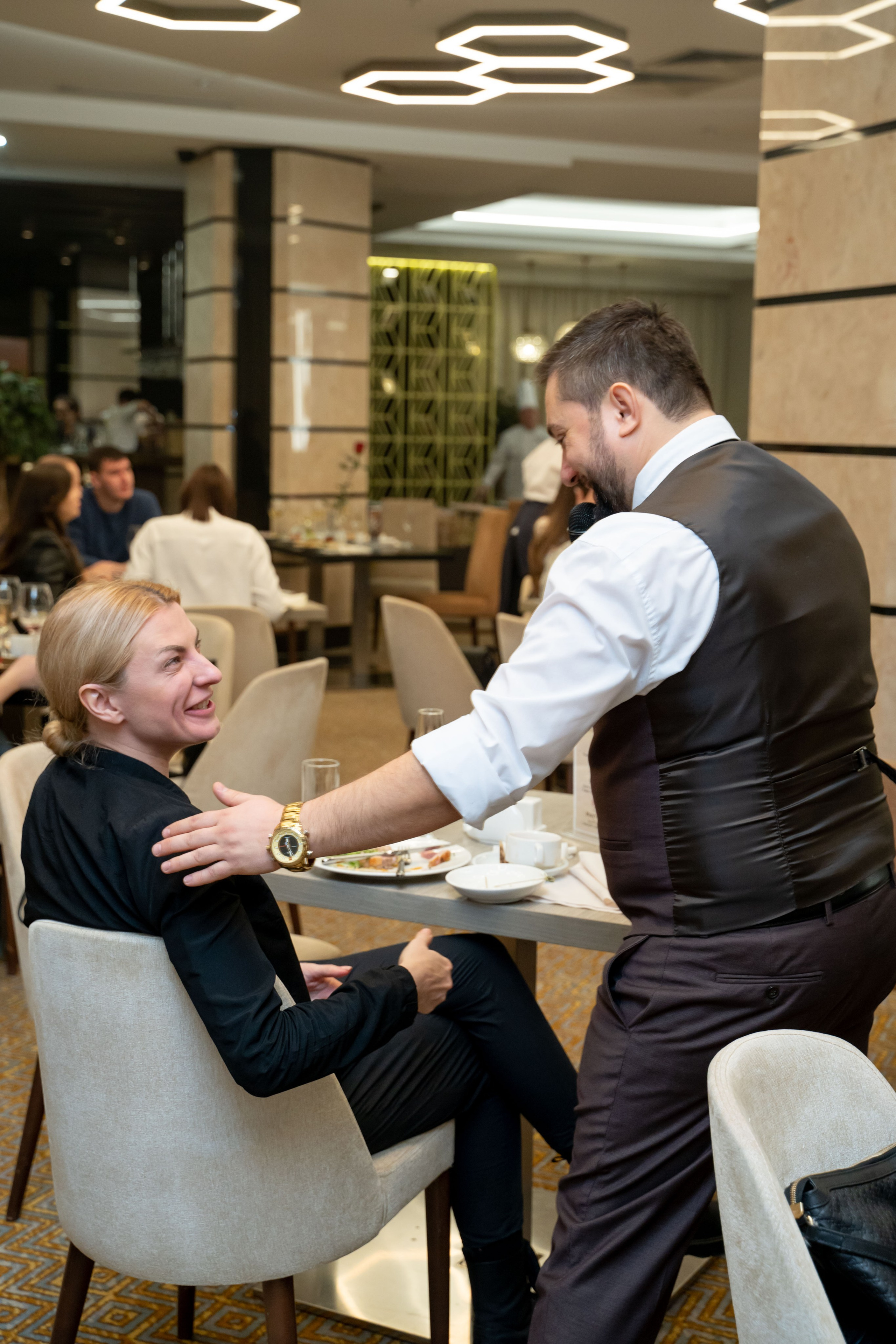 Битва Шефов в ресторане «Мед». Главная