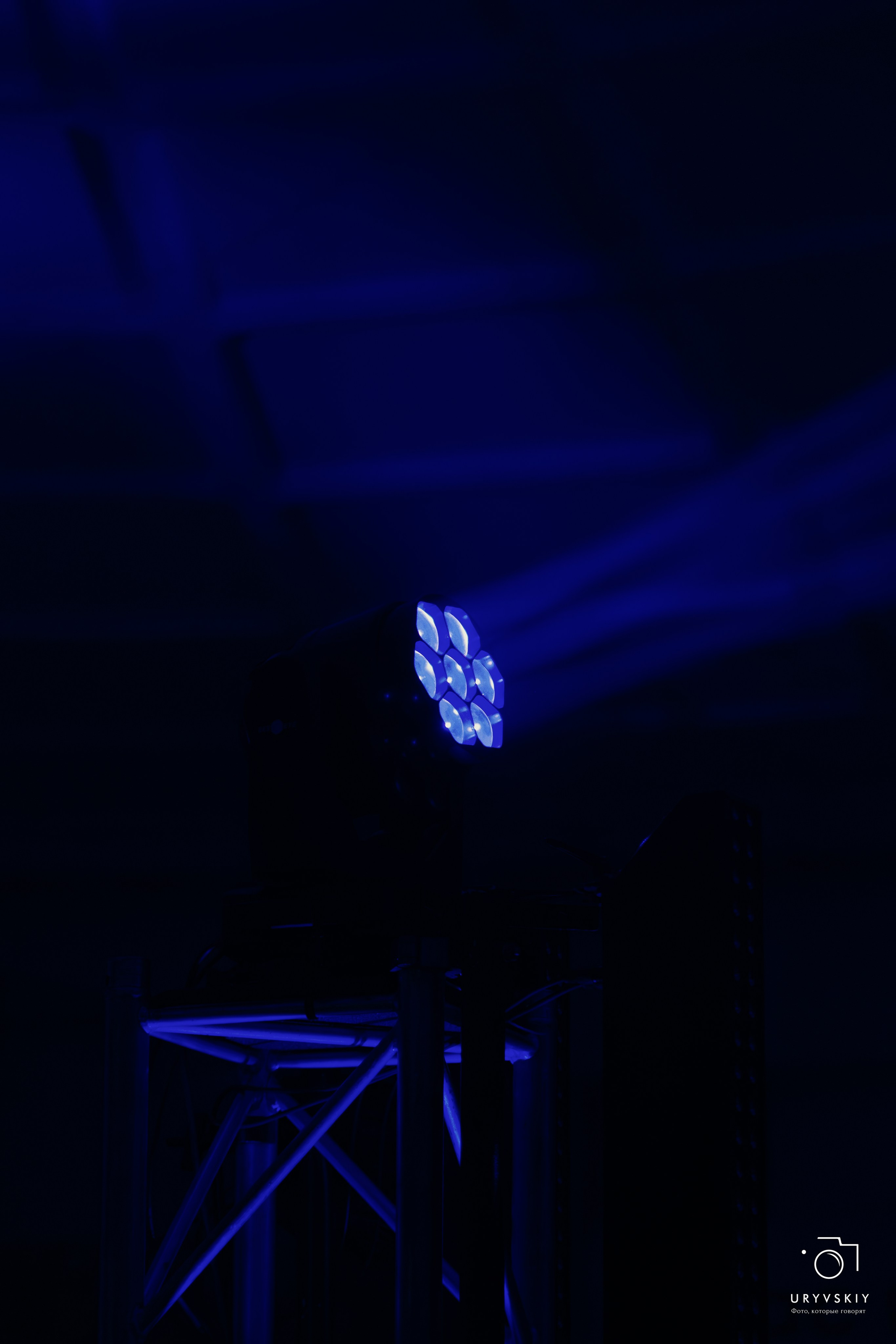 Рейв на Центральном рынке. Игорь Урывский. Фотограф Красноярск