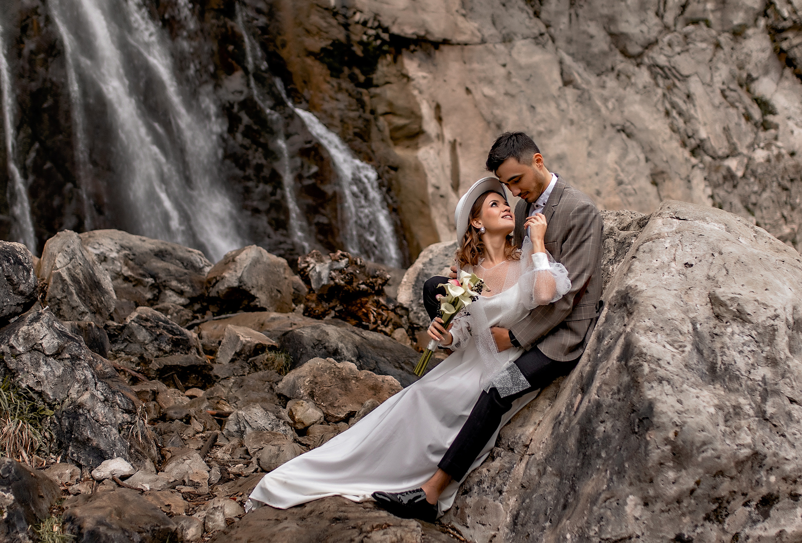 Свадьба для двоих. Фотограф-стилист Крым Прокат одежды в Крыму. Фотосессии в Крыму