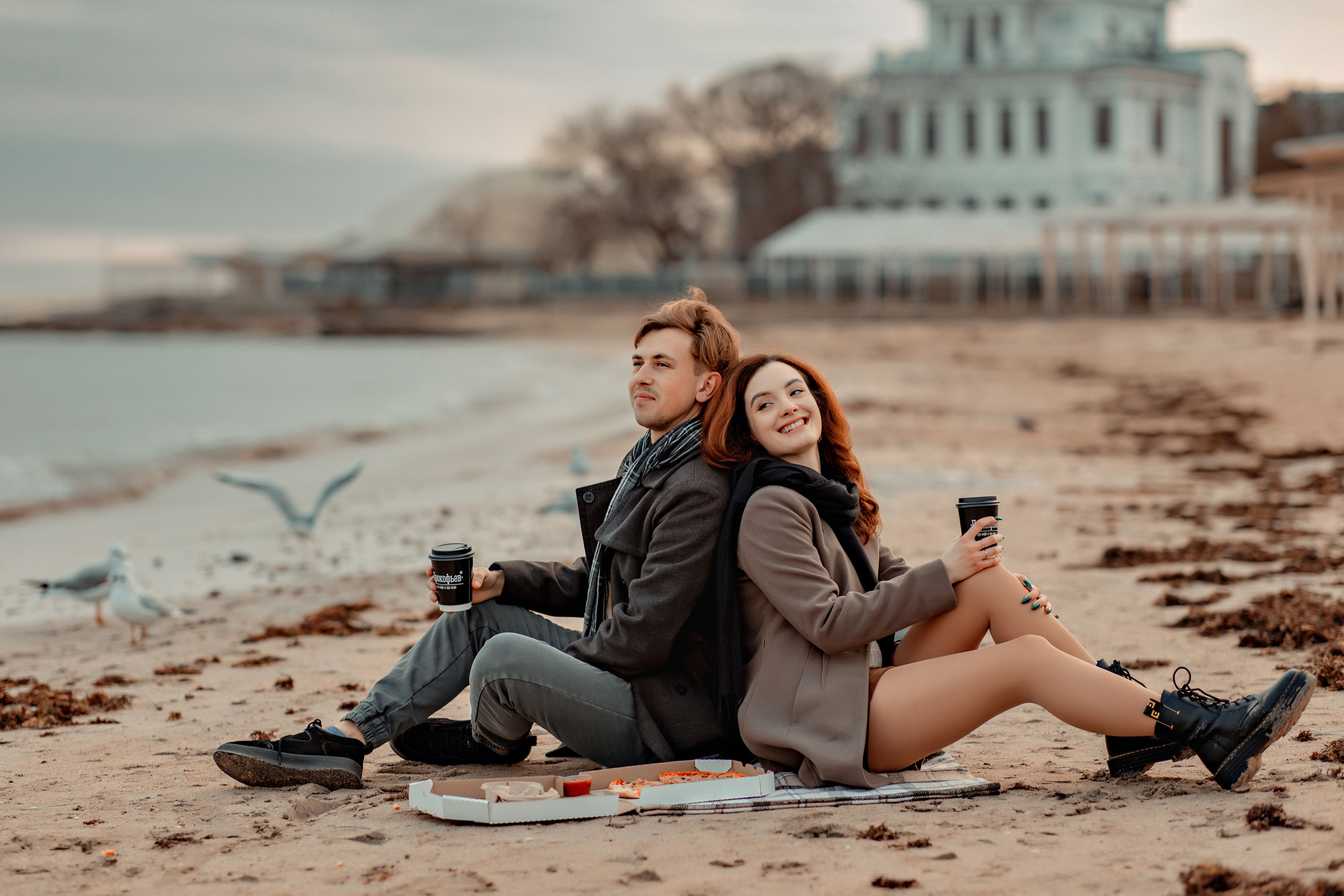 Выездные фотосессии. Съемка для влюбленных. Фотограф-стилист Крым Прокат одежды в Крыму. Фотосессии в Крыму