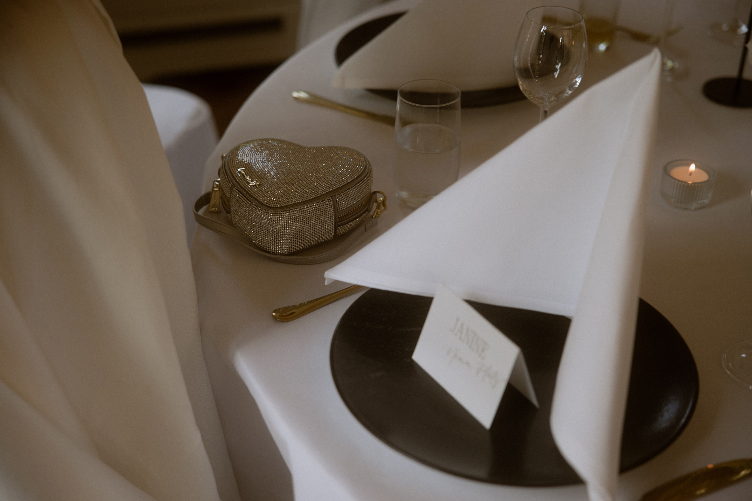 JANINE UND DUSTIN. Galina and Nikita Bykovets, a wedding photographer and videographer duo in Germany