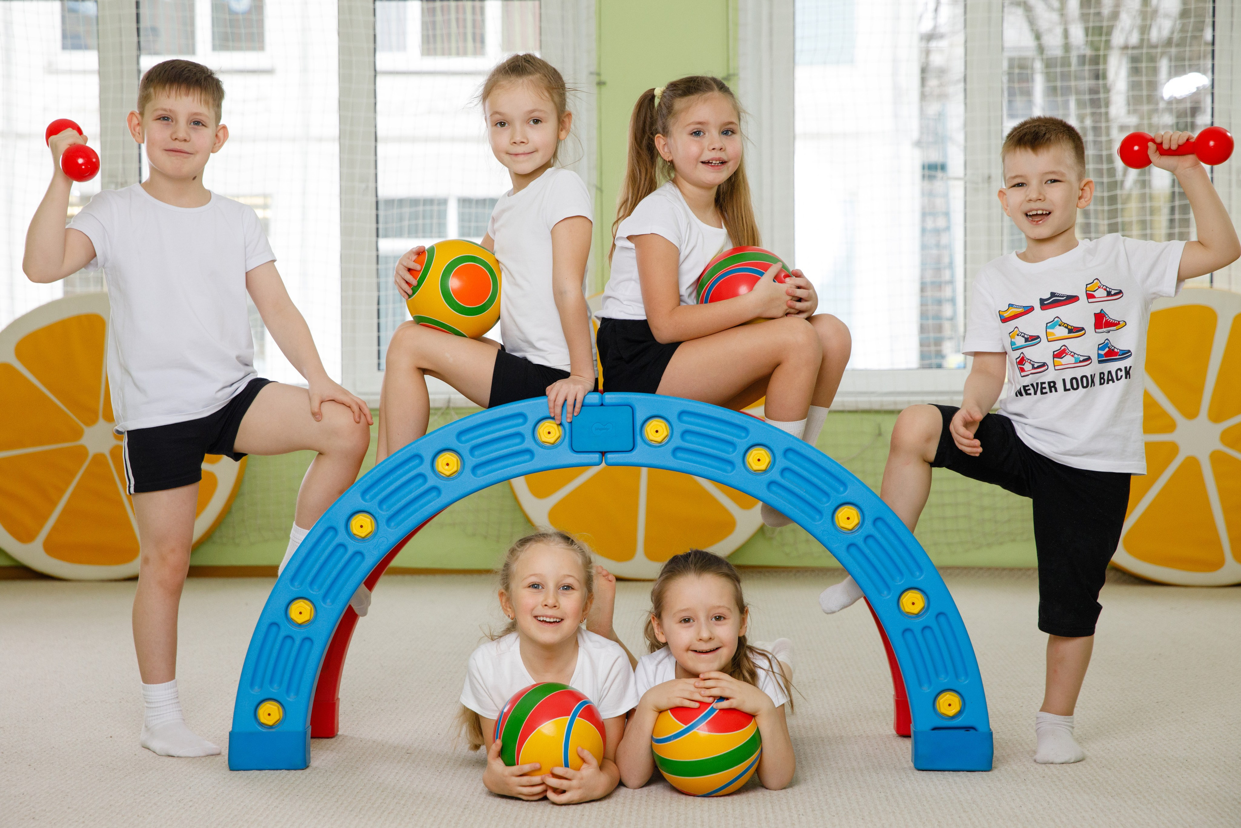 Физкультура. Выпускные альбомы в Москве FOTOVMESTE