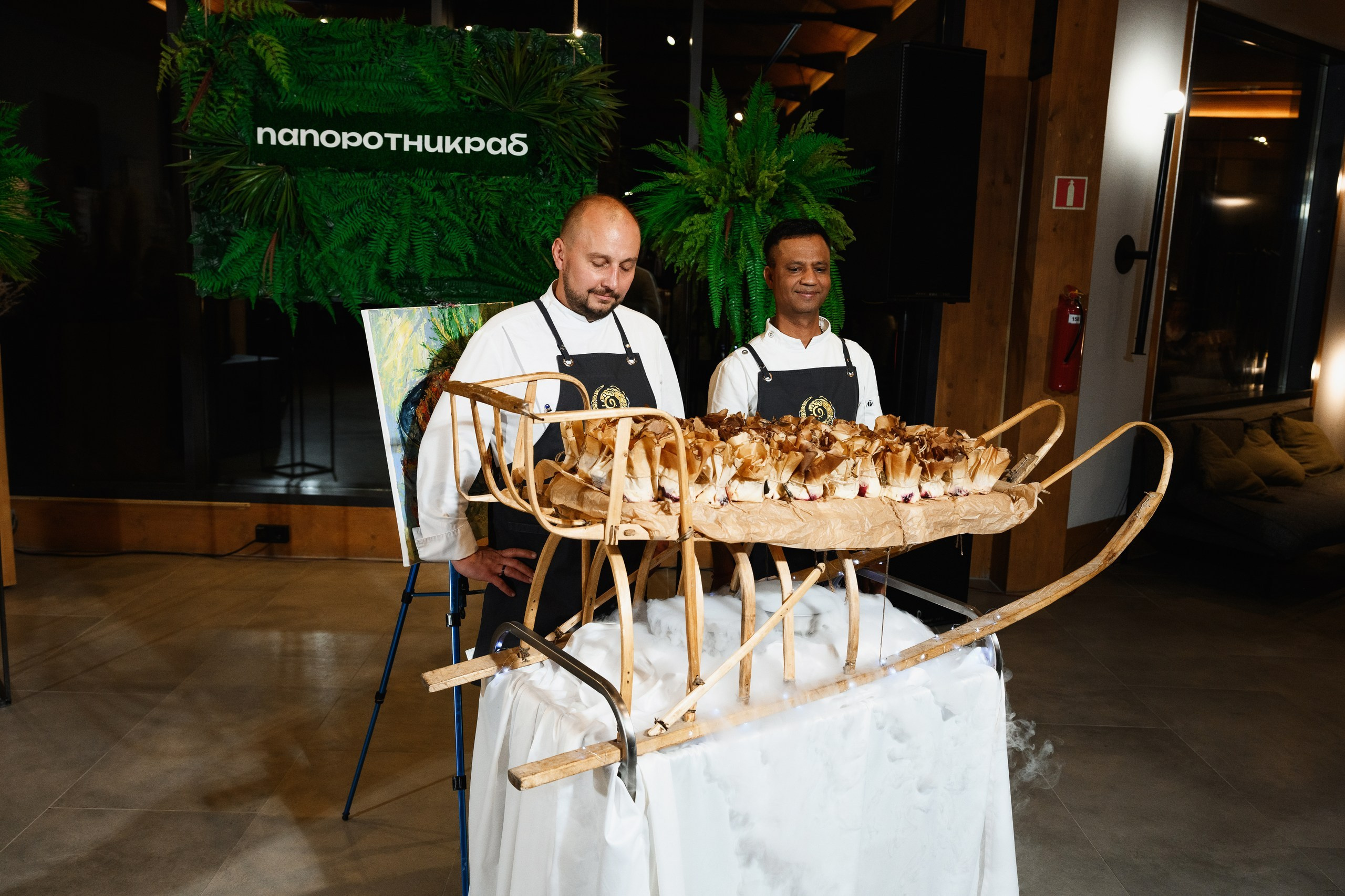 Фотосъемка гастроужина в ресторане в Петропавловске-Камчатском. Гастрономическая фотосъемка в ресторане в Петропавловске-Камчатском. Профессиональная съемка блюд и атмосферы ужина в Петропавловске-Камчатском. Изысканные фото гастроужина в ресторанах Петропавловска-Камчатского. Стоимость фотосъемки гастроужина в Петропавловске-Камчатском.