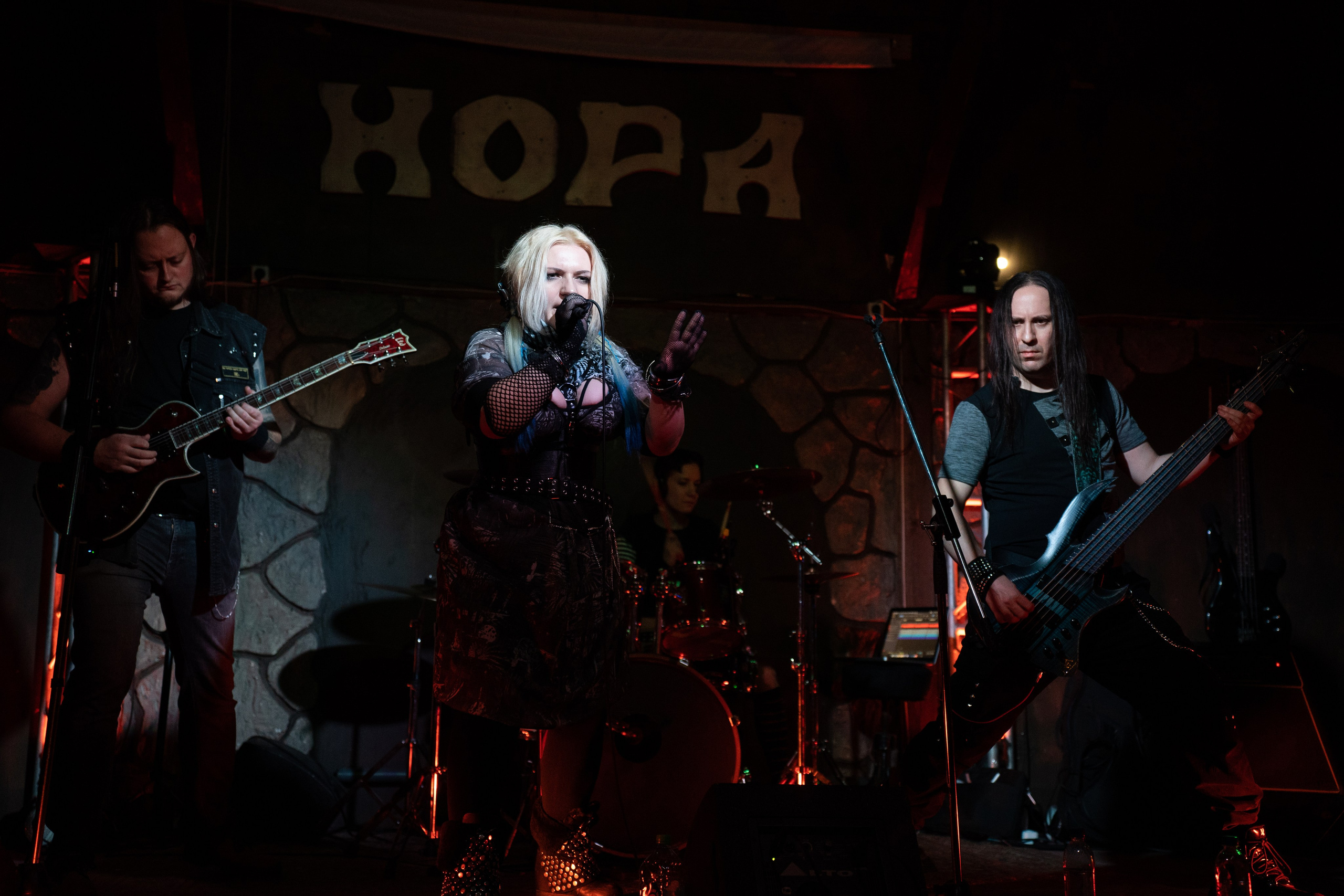 Ночь На Земле|Нора, Псков. Концертный и репортажный фотограф в Санкт-Петербурге Слава Пахомов