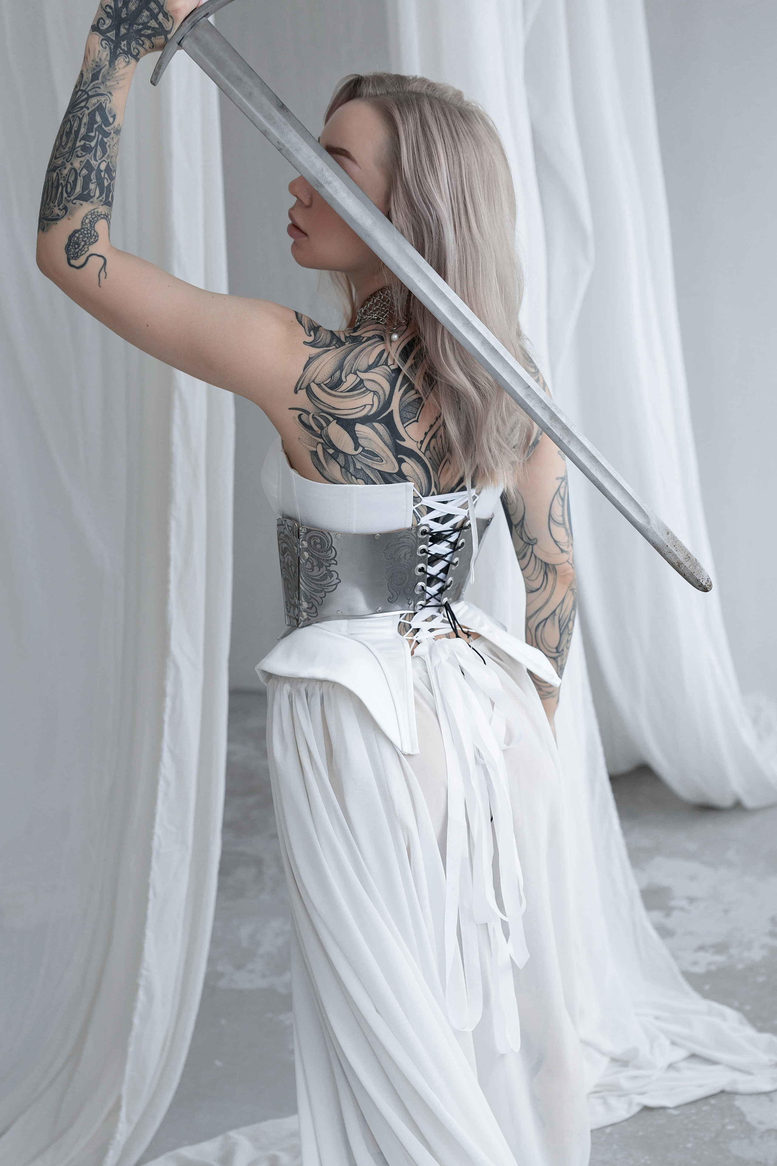 Корсет 'Armuros'. Лиза Бродская — фотограф в Москве