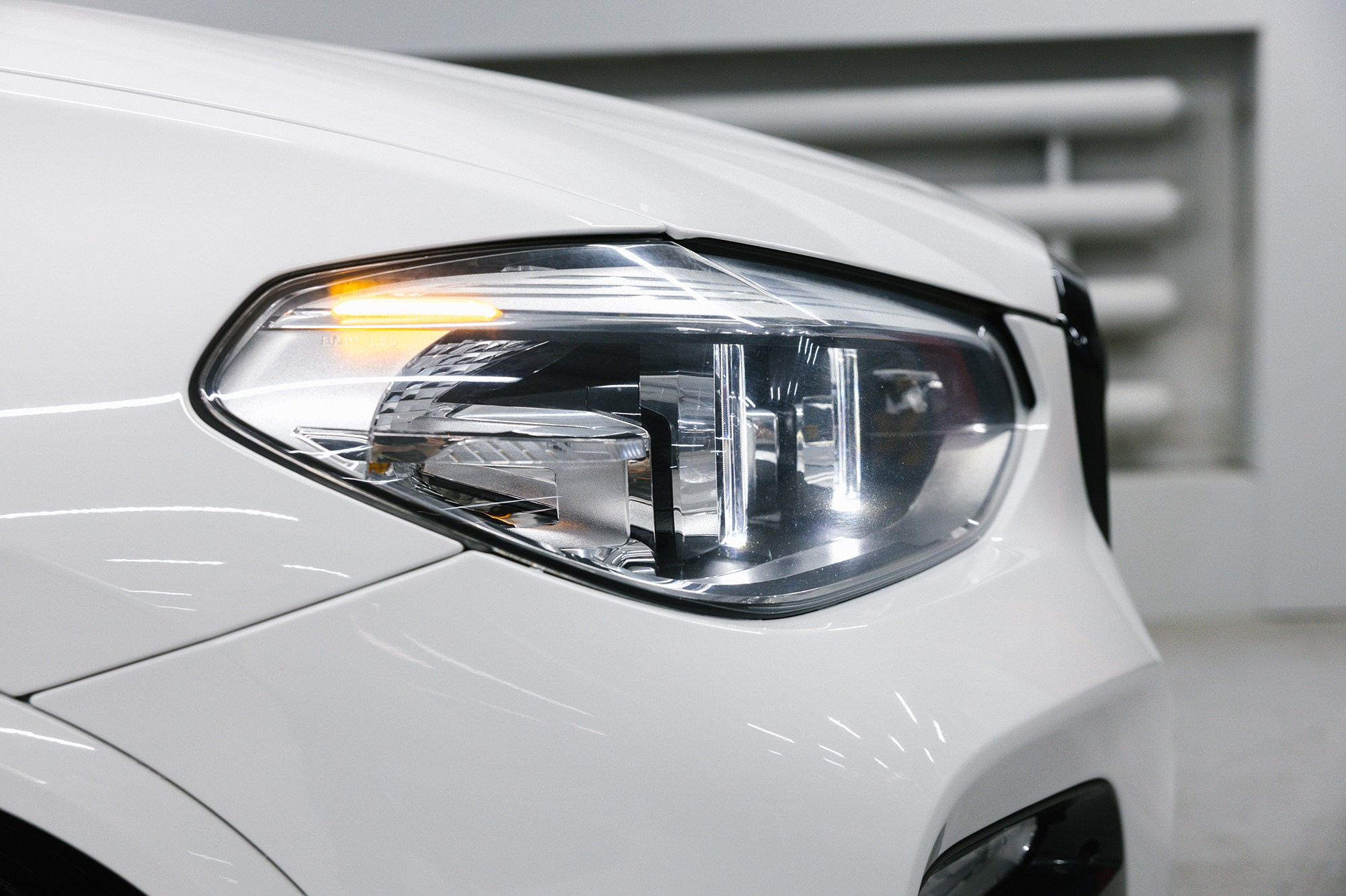 BMW X3 30i 2,0 xDrive Steptronic (252 л. с.). Автосалон «Х-Авто»