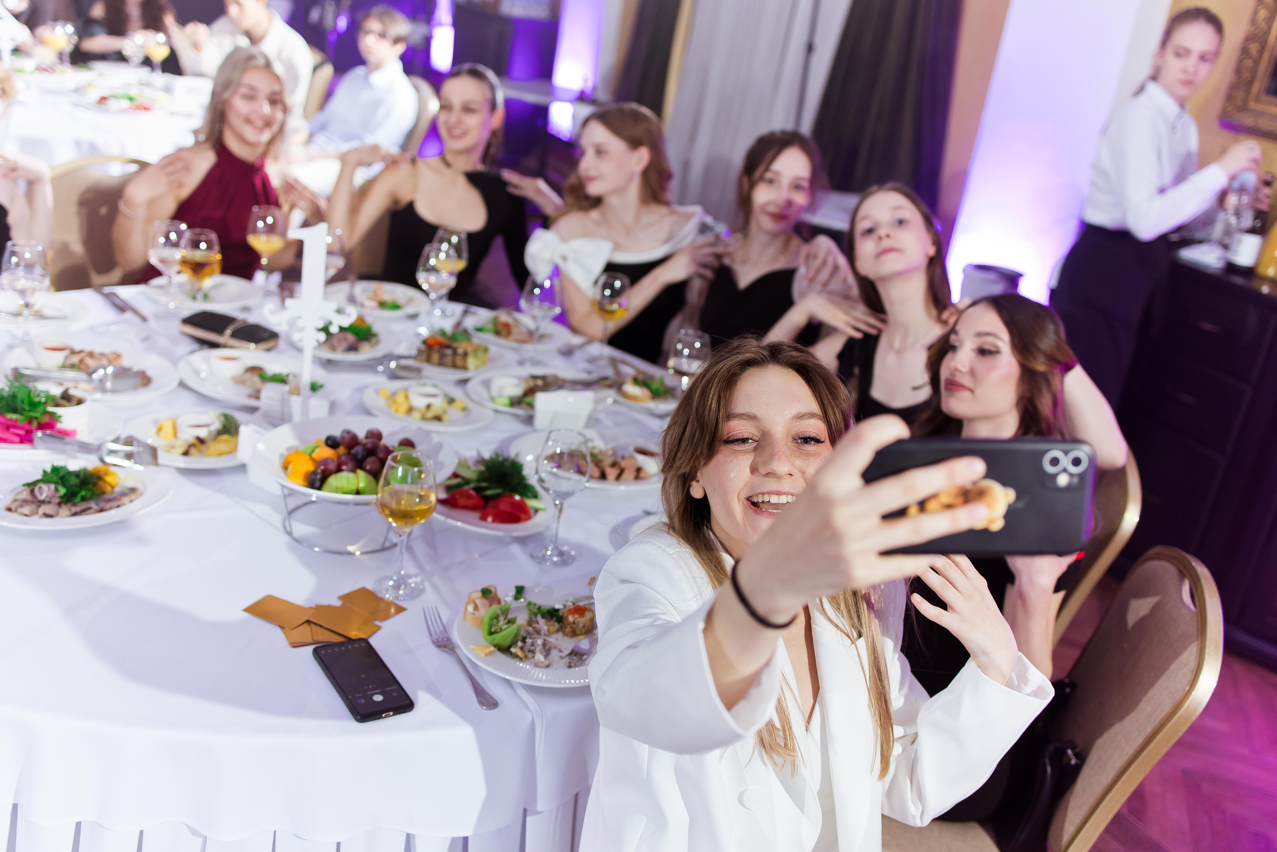 Выпускные 9-11 классы. Свадебный и семейный фотограф Яна Стражева. Волгоград, Москва