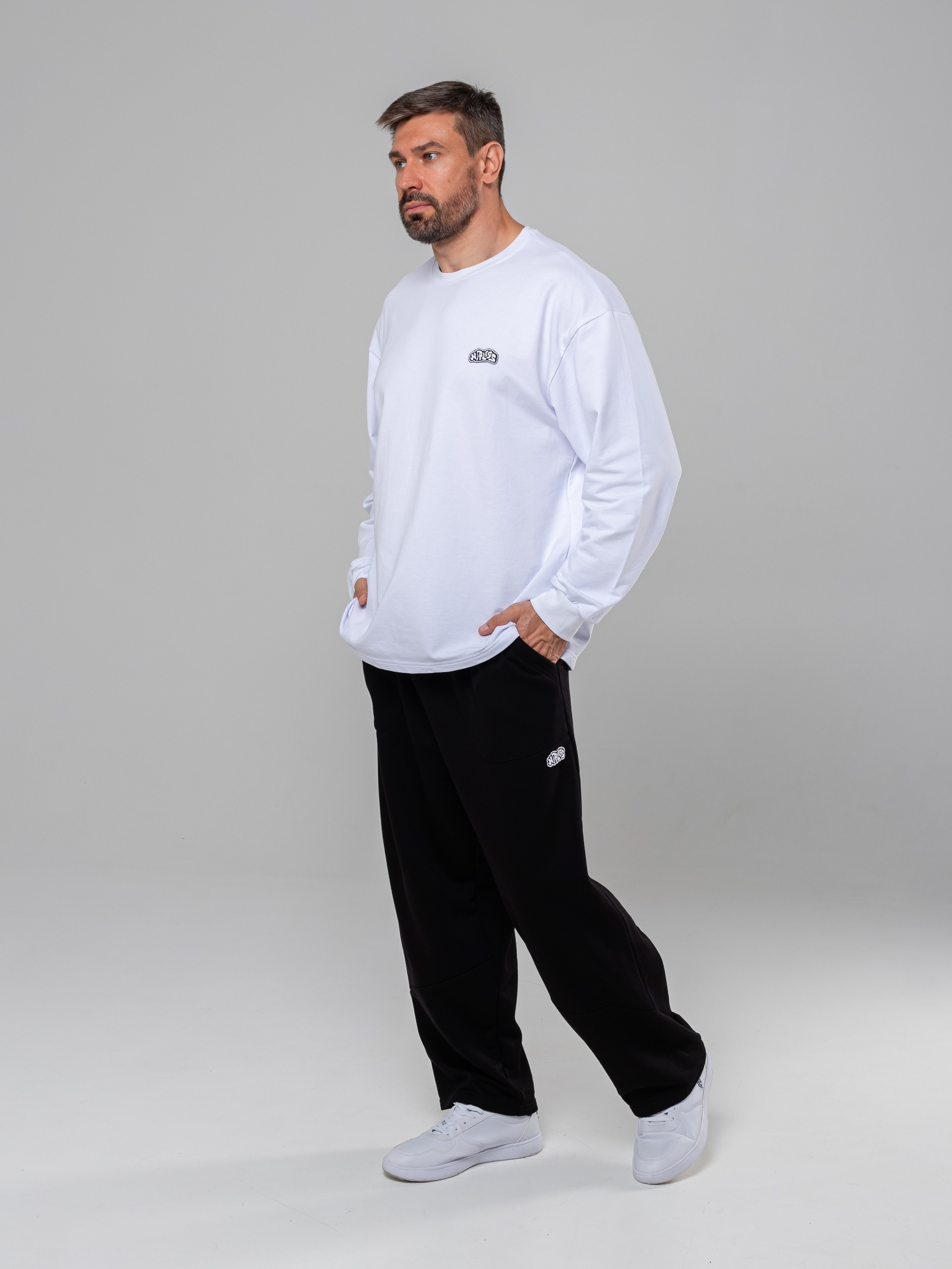 Худи и штаны. Фотограф в Краснодаре Арина Кудряшова