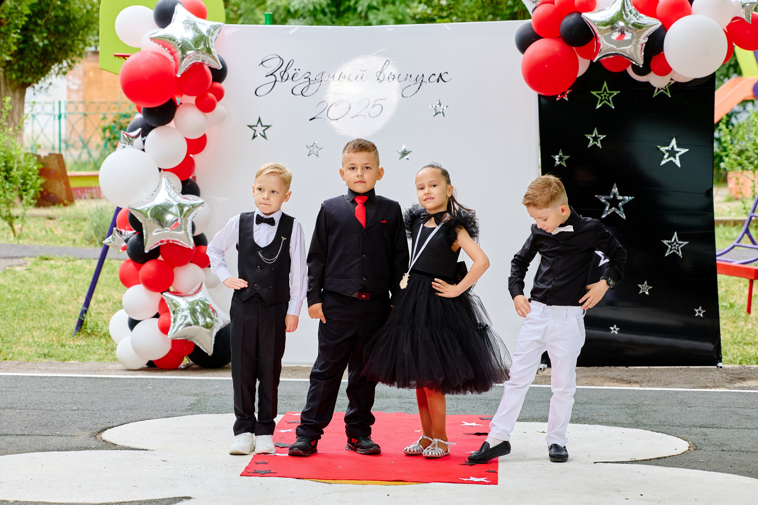 Выпускной 45 сад. Фотограф Выпускные альбомы Таганрог Сергей Коробченко