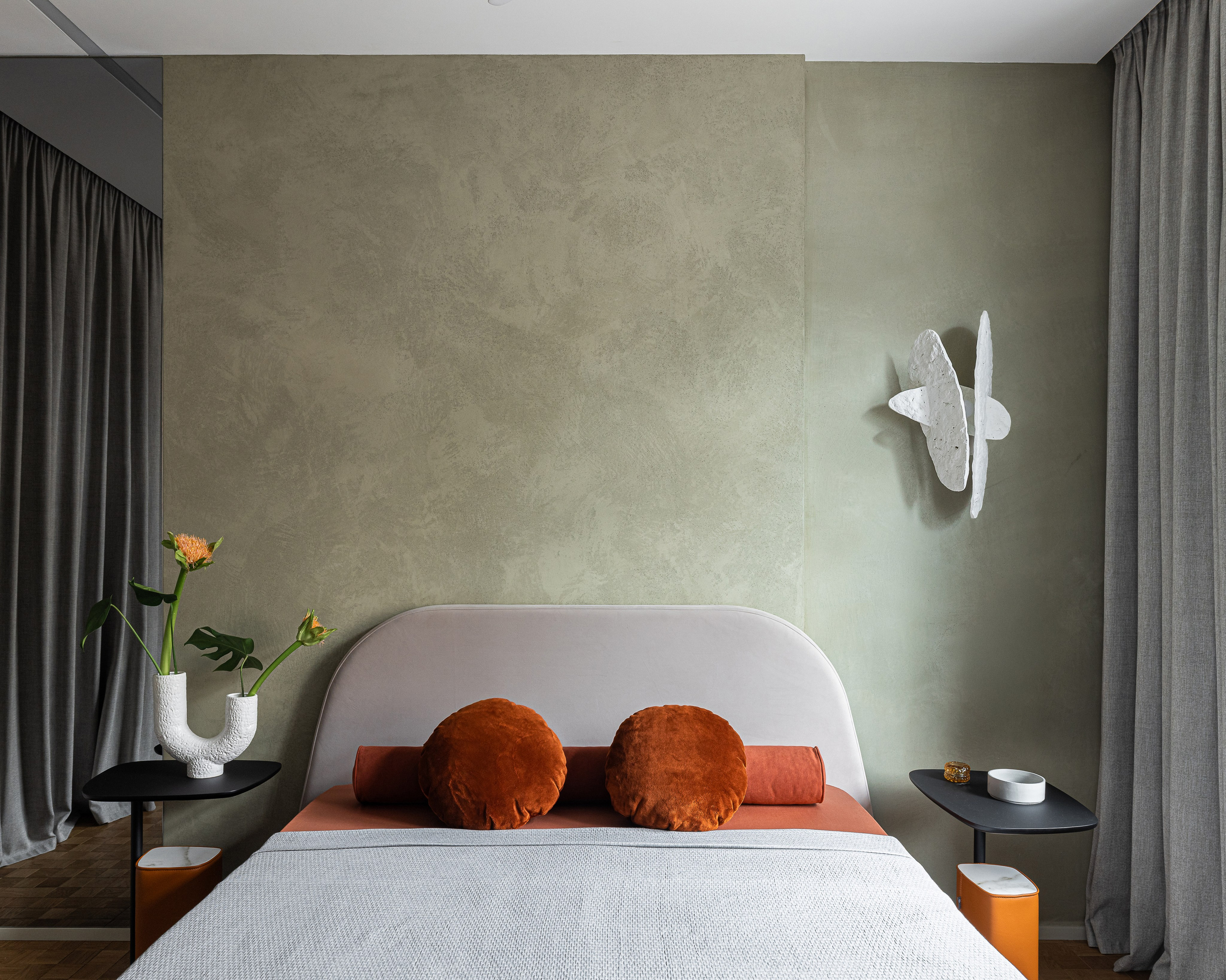 ОБИТАЕМЫЙ ОСТРОВ. Дизайн интерьеров Москва / Петербург / регионы