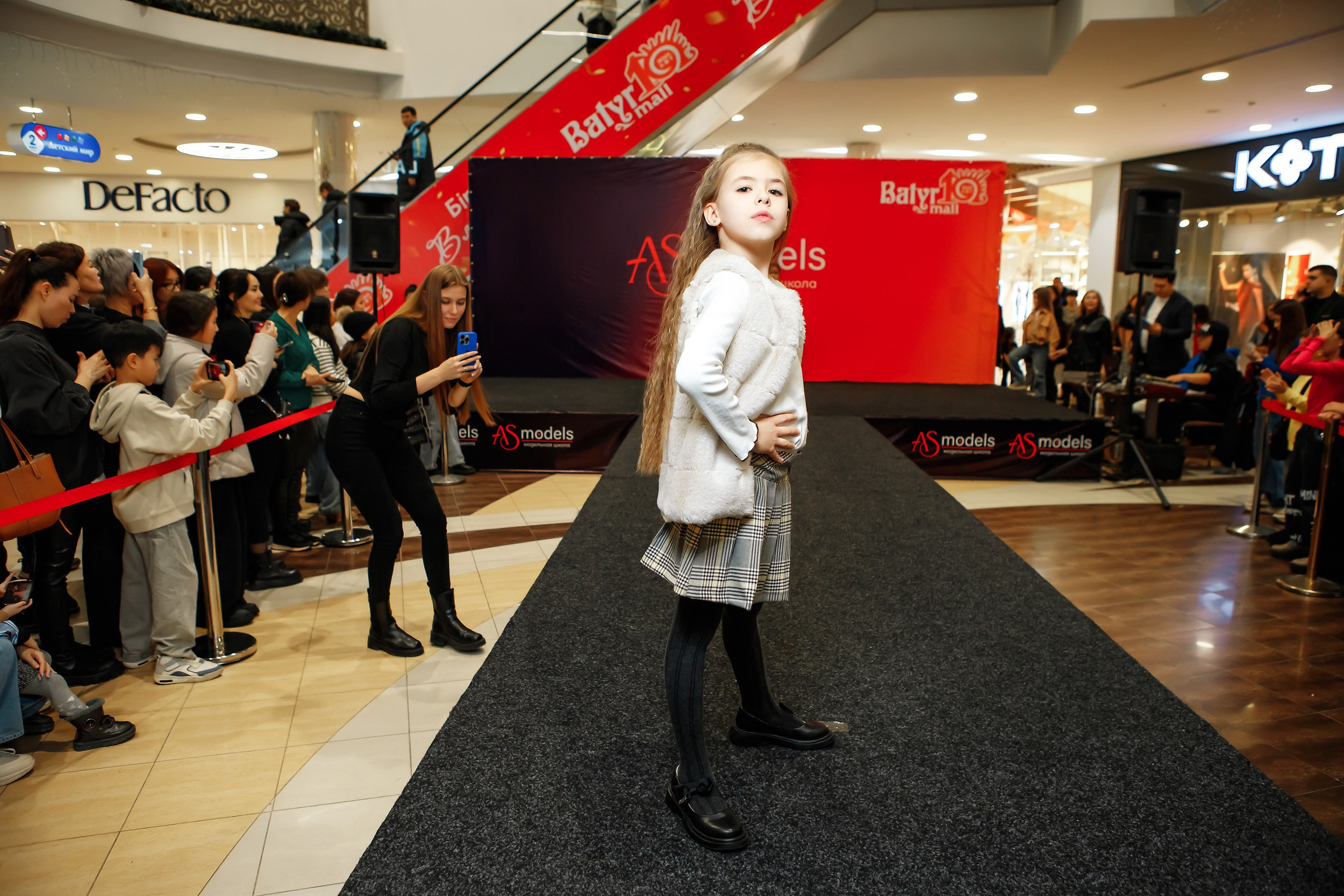 Fashion Show модельной школы AS Models. Кипятком Павлодар