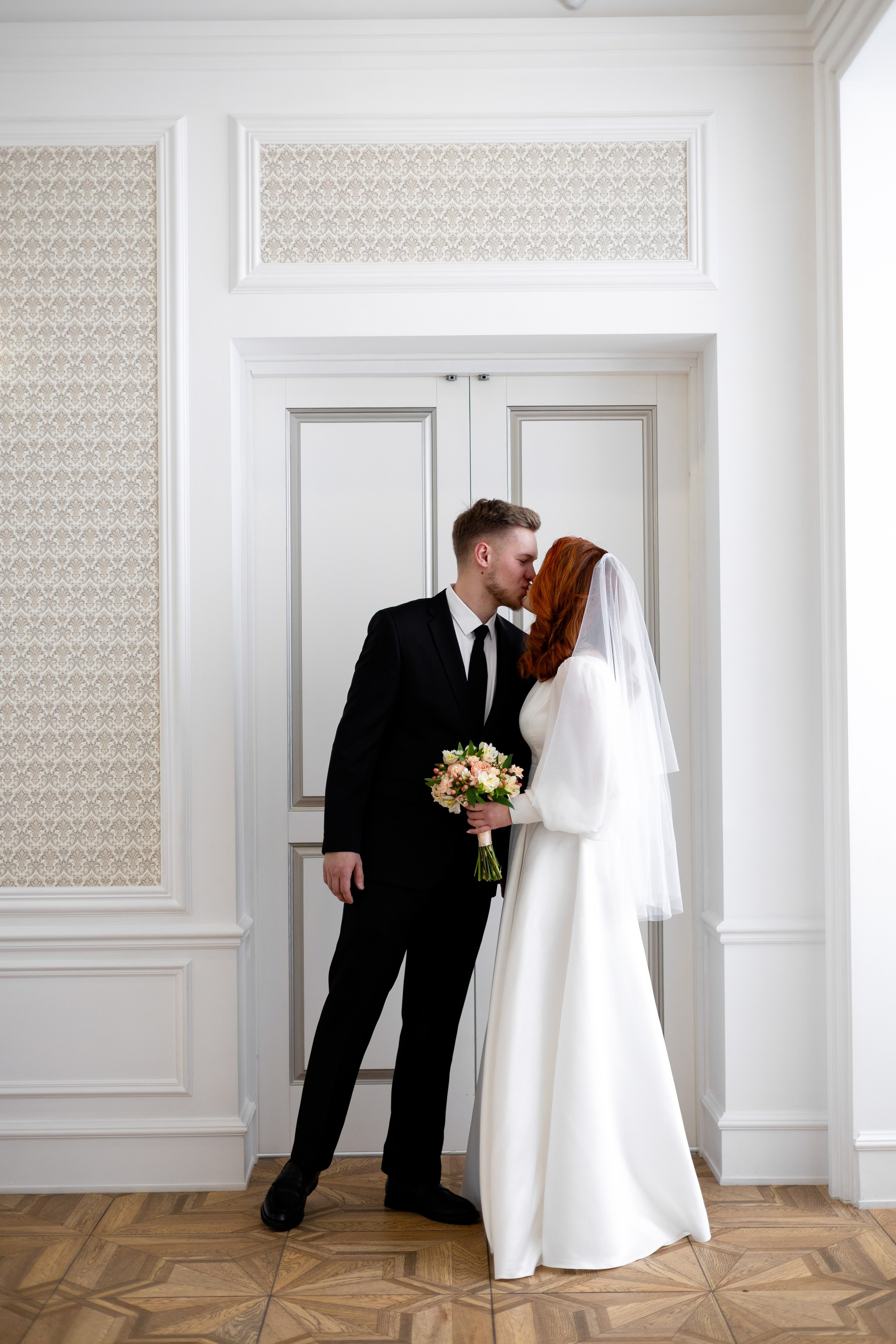 Свадьба София & Василий | прогулка по городу. Фотограф в Калининграде Сокирко Светлана