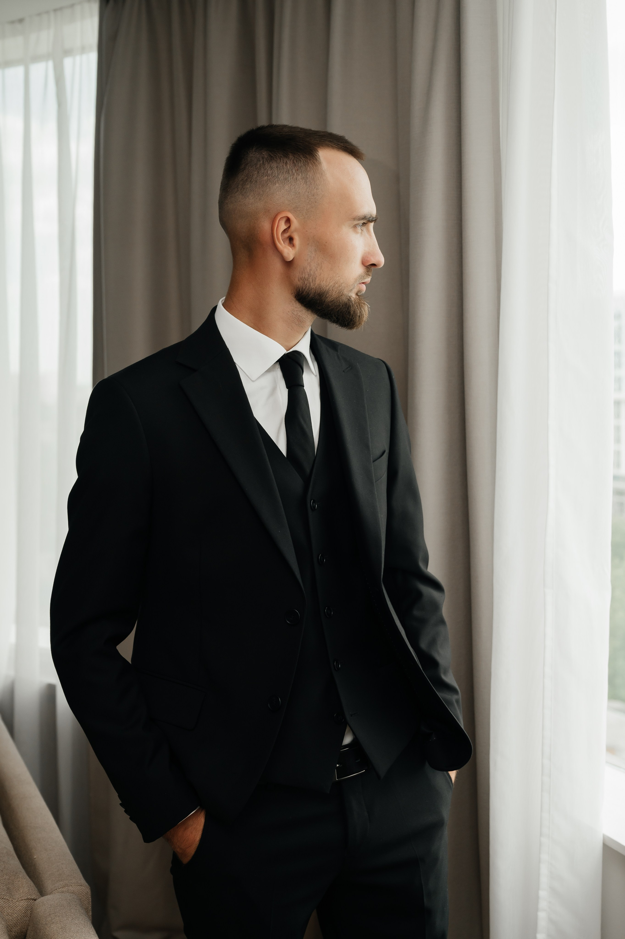 Свадьба (утро в отеле). Свадебный и семейный фотограф в Краснодаре Алина Мельник