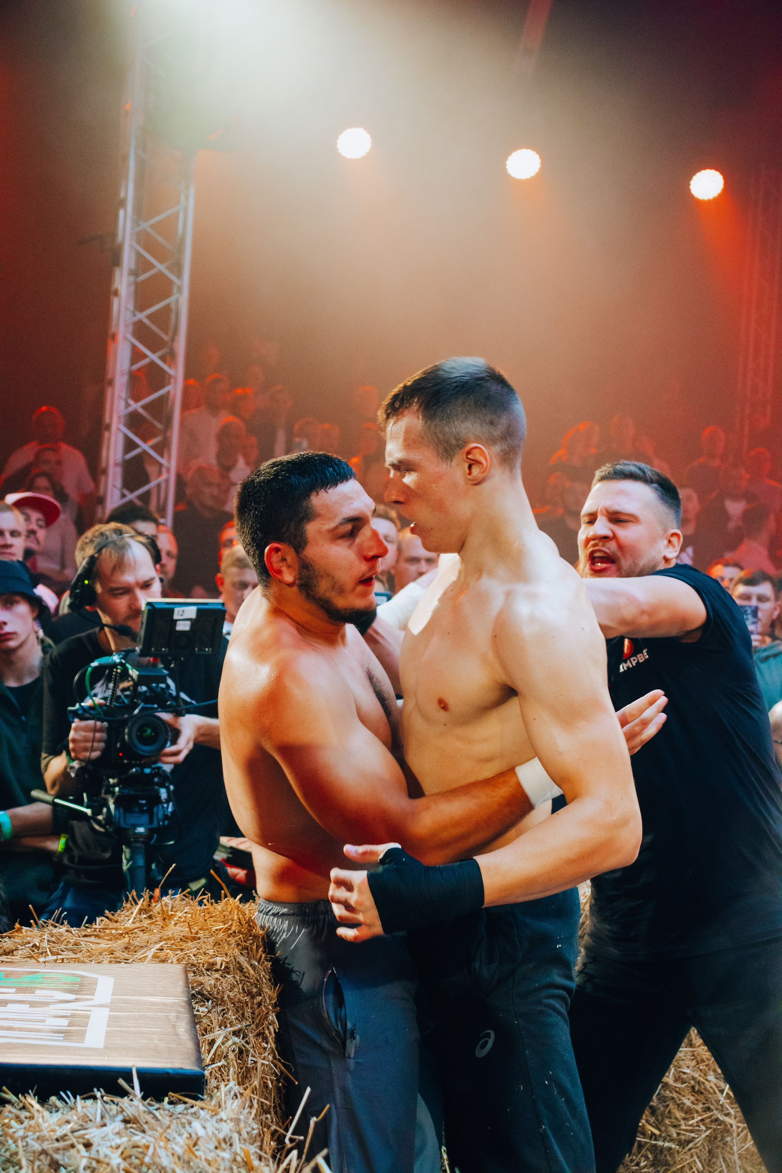 Кулачные бои TopDog. Анастасия Тен