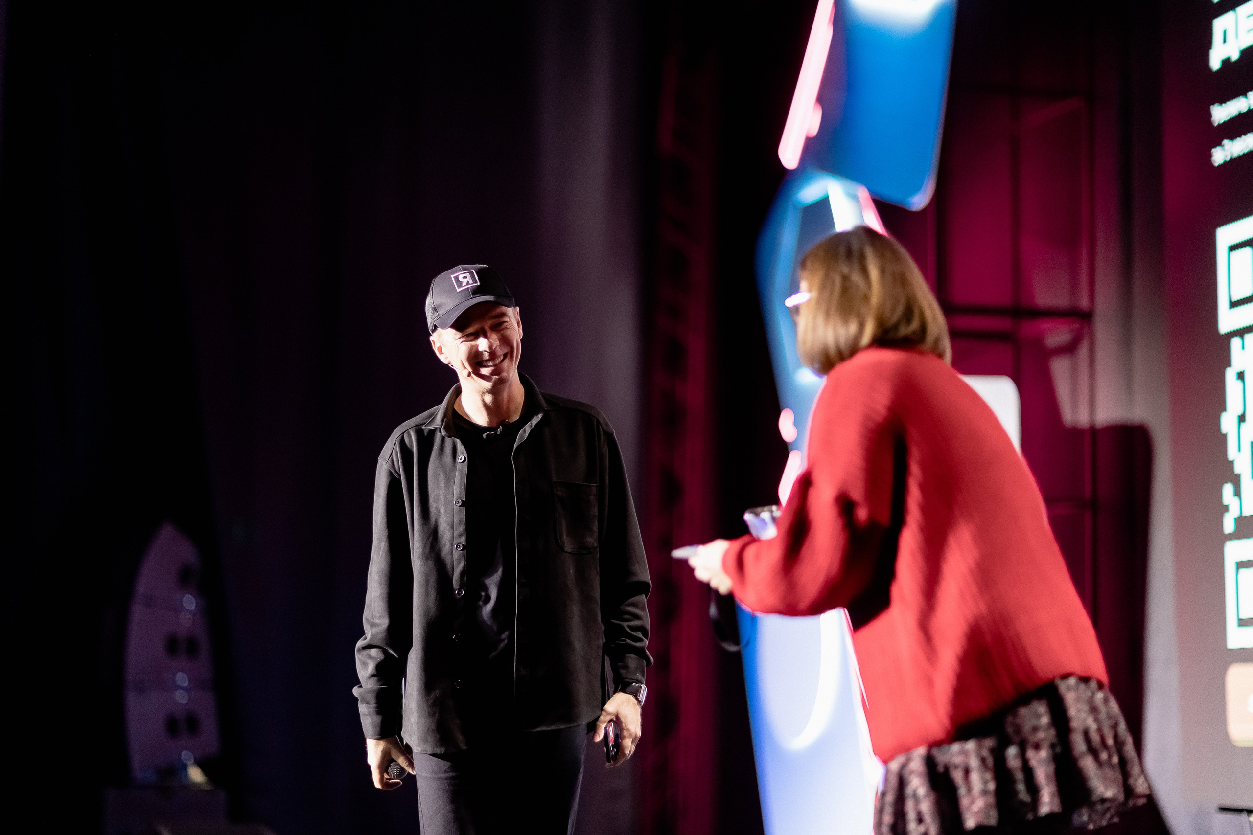 Фотосъёмка выставки/конференции. Репортажный фотограф в Краснодаре Лагута Надежда