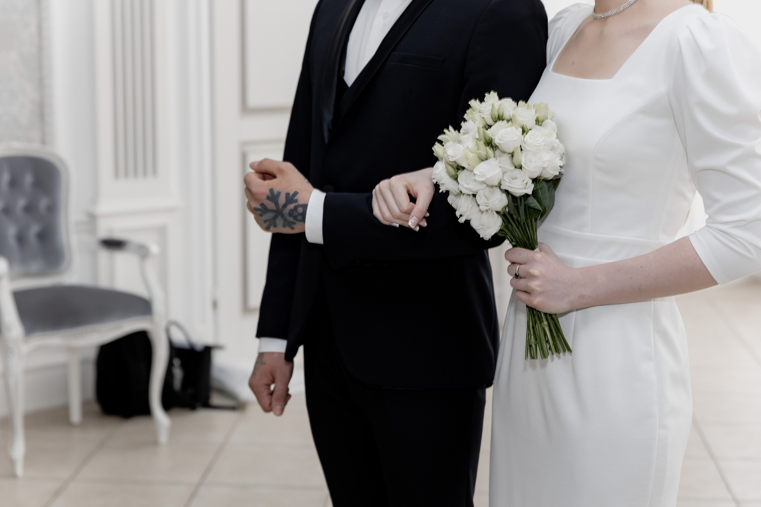 ЗАГС и прогулка лов стори. Свадебный фотограф Калининград