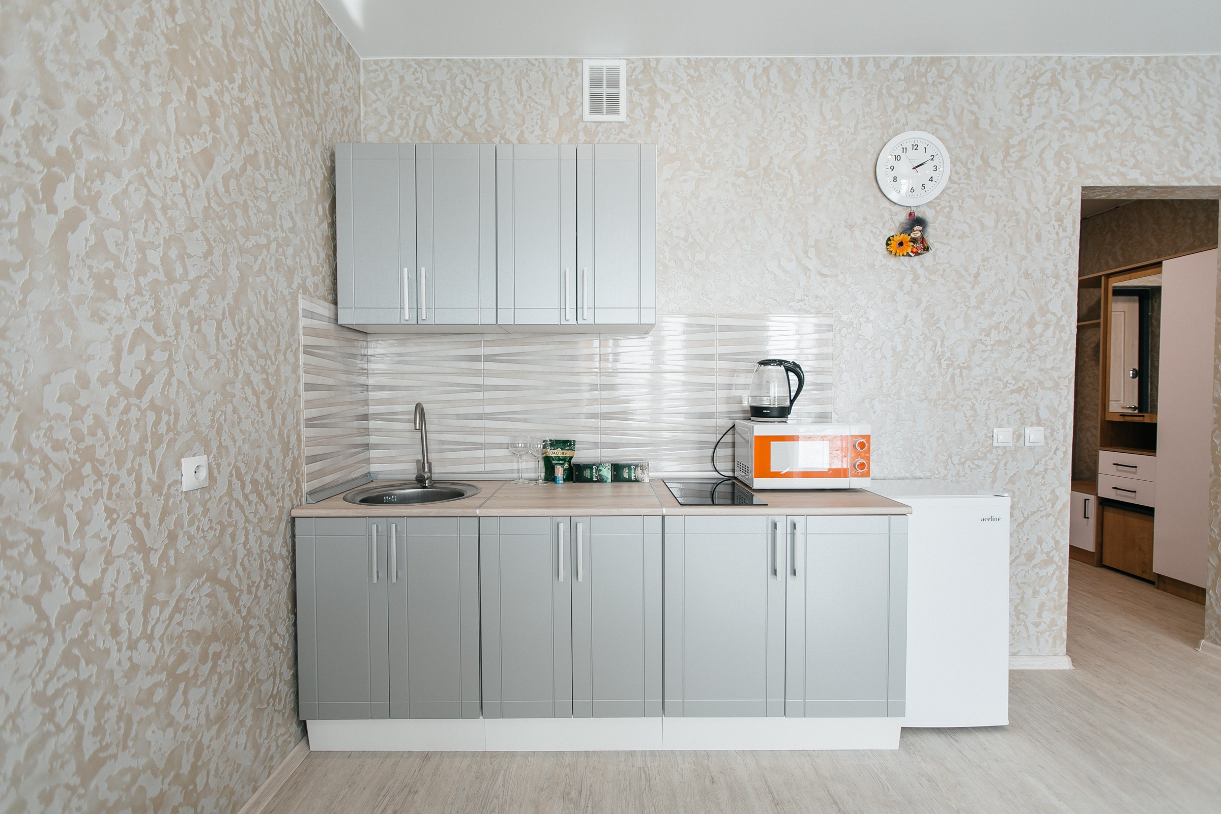 Обская, 46/2 (ApartRiver). Душевный фотограф Ваших самых ярких событий Марина Погребняк