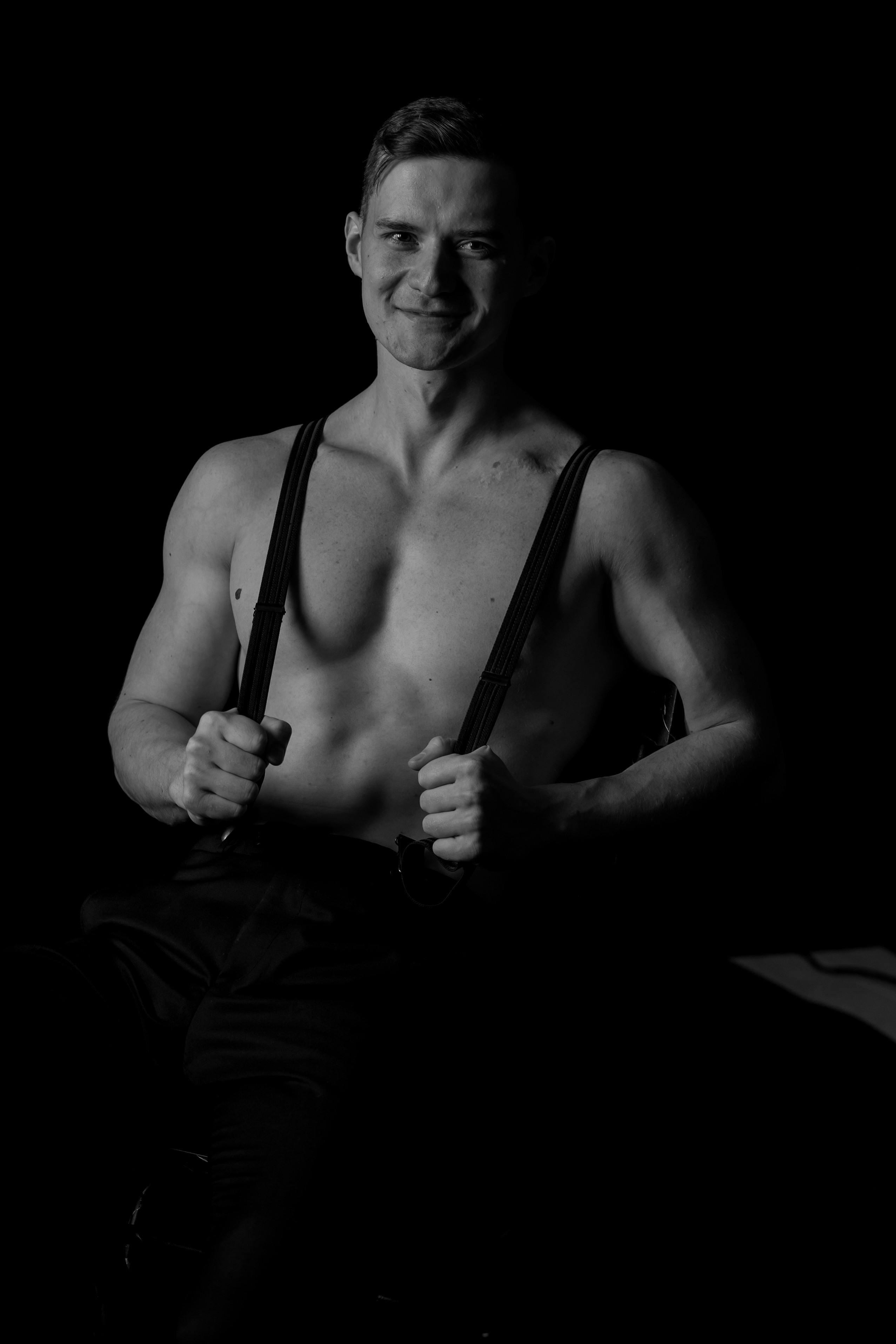 Мужской портрет. Фотограф Григорьева Ольга. Портретная, семейная съёмка, Love Stori, видеосъёмка в городе Чита. Выпускные альбомы, фотокниги