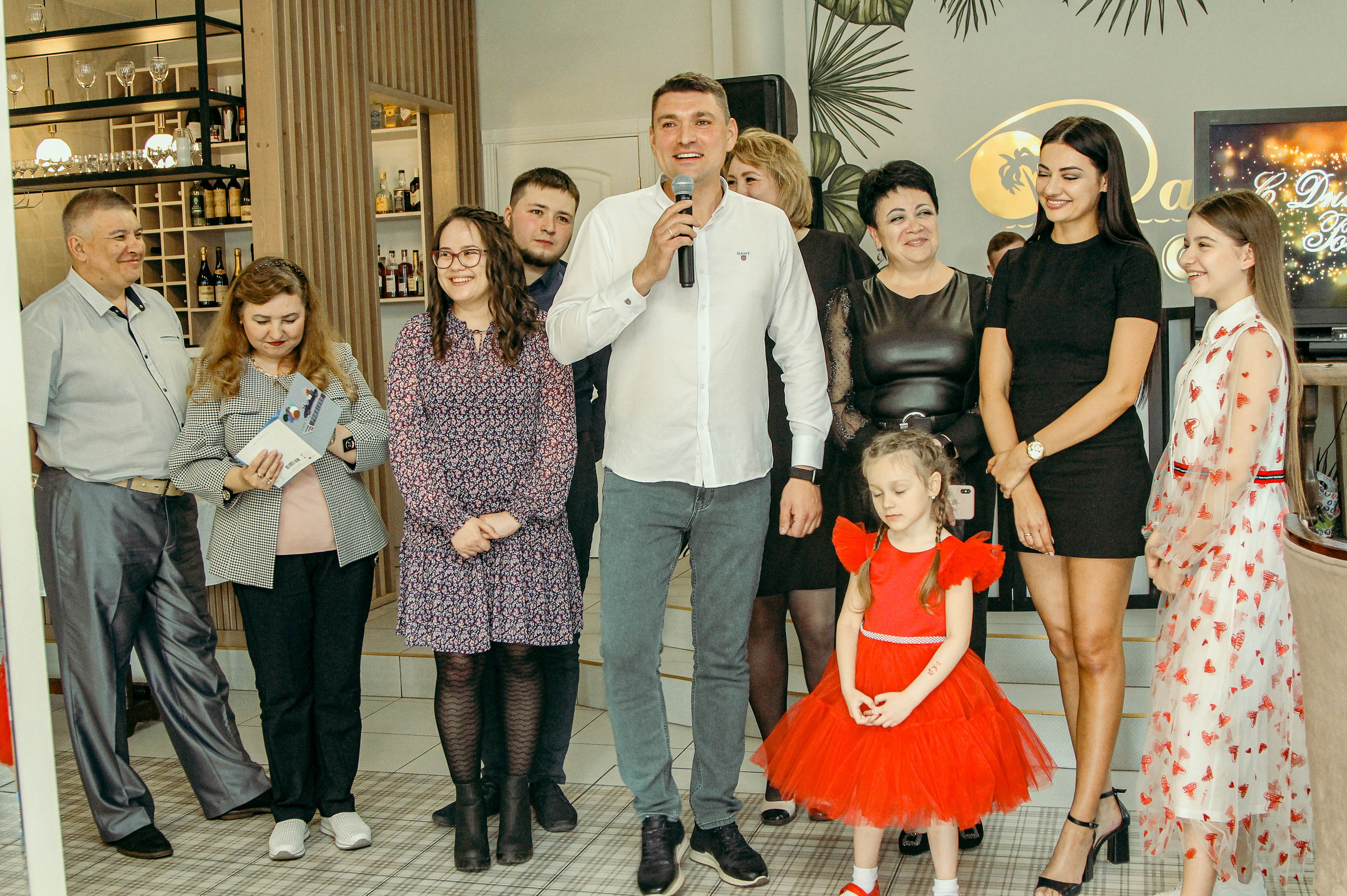 Юбилей. Фотограф Григорьева Ольга. Портретная, семейная съёмка, Love Stori, видеосъёмка в городе Чита. Выпускные альбомы, фотокниги