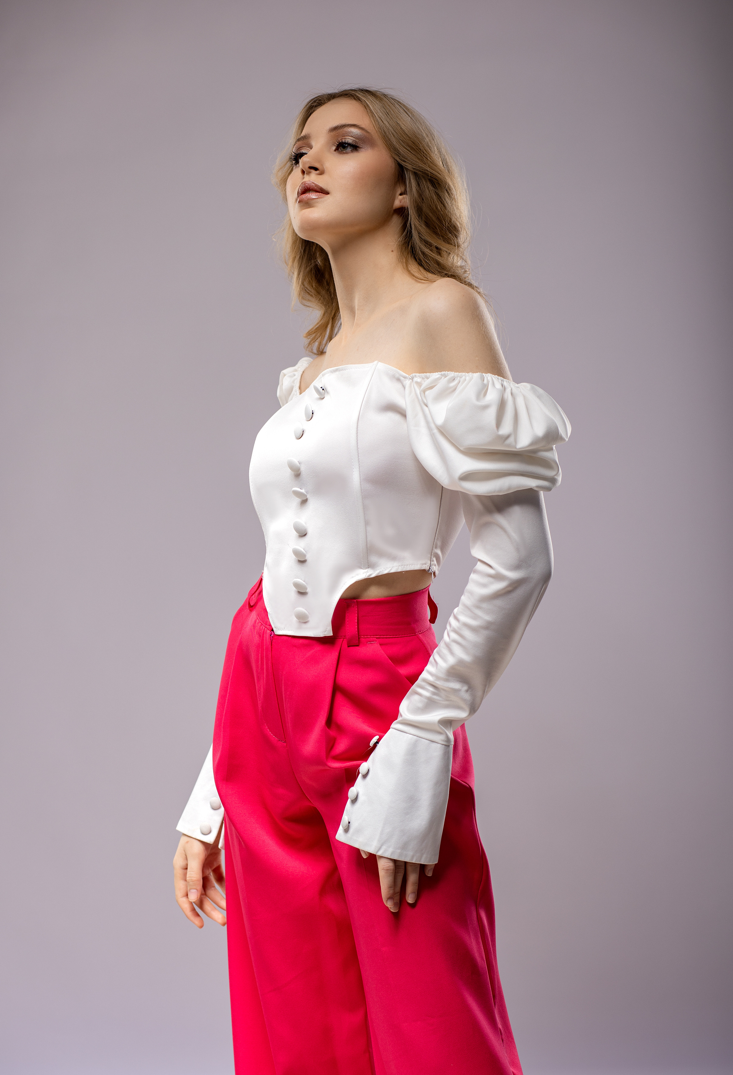 Студийный свет. Фотограф Григорьева Ольга. Портретная, семейная съёмка, Love Stori, видеосъёмка в городе Чита. Выпускные альбомы, фотокниги