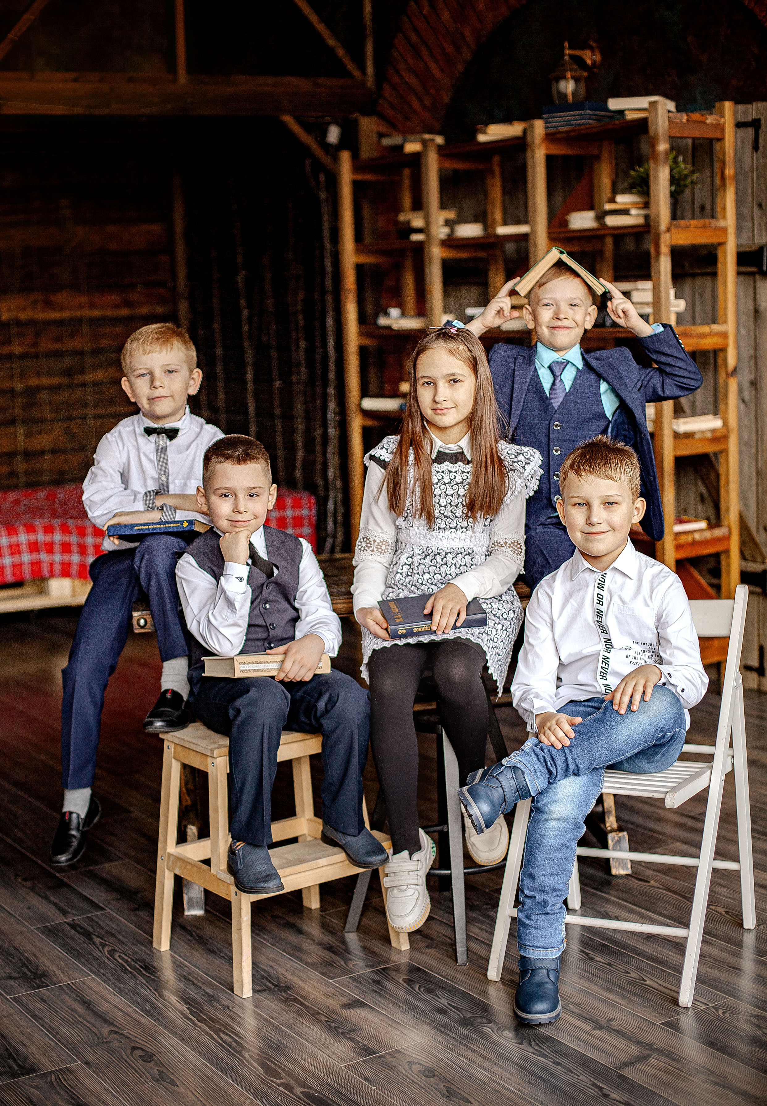 <title> Выпускной альбом Чита, Школа Чита, детский сад Чита, живое фото. Фотограф Григорьева Ольга. Портретная, семейная съёмка, Love Stori, видеосъёмка в городе Чита. Выпускные альбомы, фотокниги