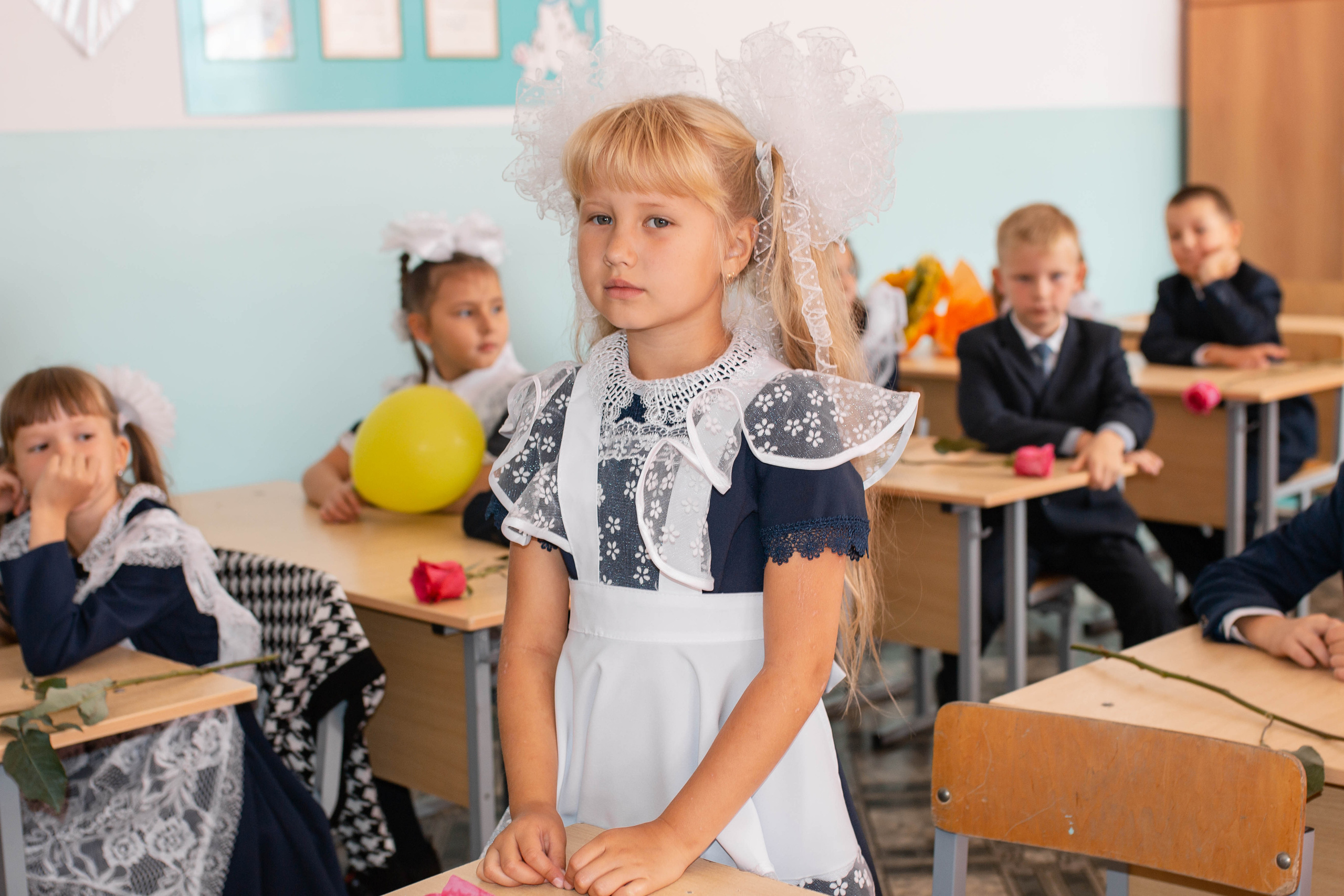 1 сентября. Фотограф Григорьева Ольга. Портретная, семейная съёмка, Love Stori, видеосъёмка в городе Чита. Выпускные альбомы, фотокниги