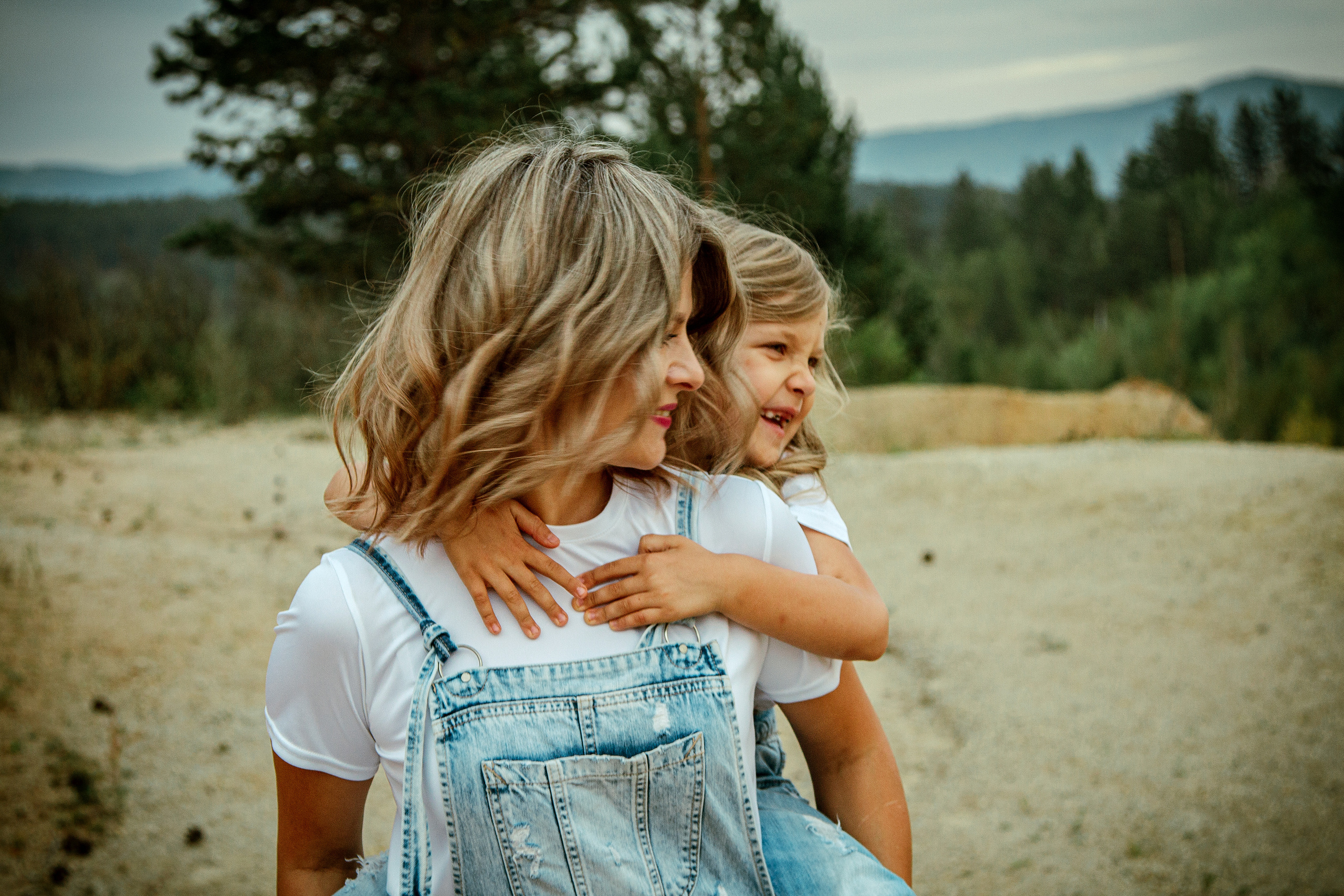 Семейная съёмка. Карьеры. Фотограф Григорьева Ольга. Портретная, семейная съёмка, Love Stori, видеосъёмка в городе Чита. Выпускные альбомы, фотокниги