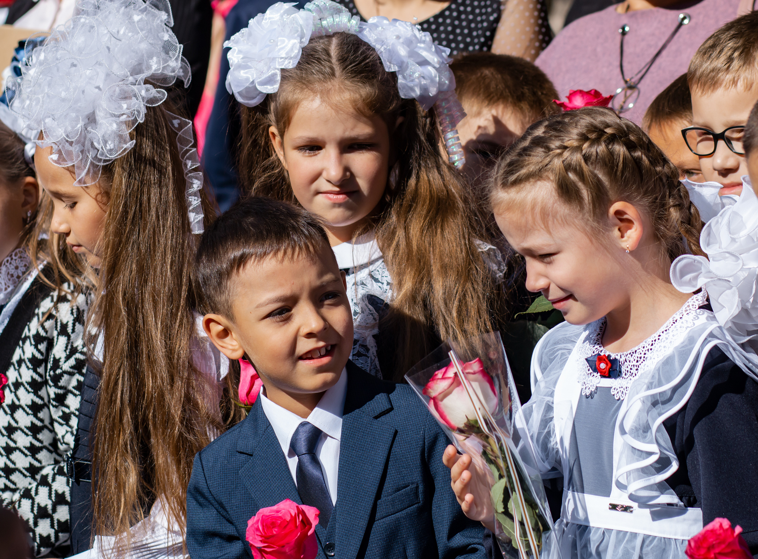 1 сентября. Фотограф Григорьева Ольга. Портретная, семейная съёмка, Love Stori, видеосъёмка в городе Чита. Выпускные альбомы, фотокниги