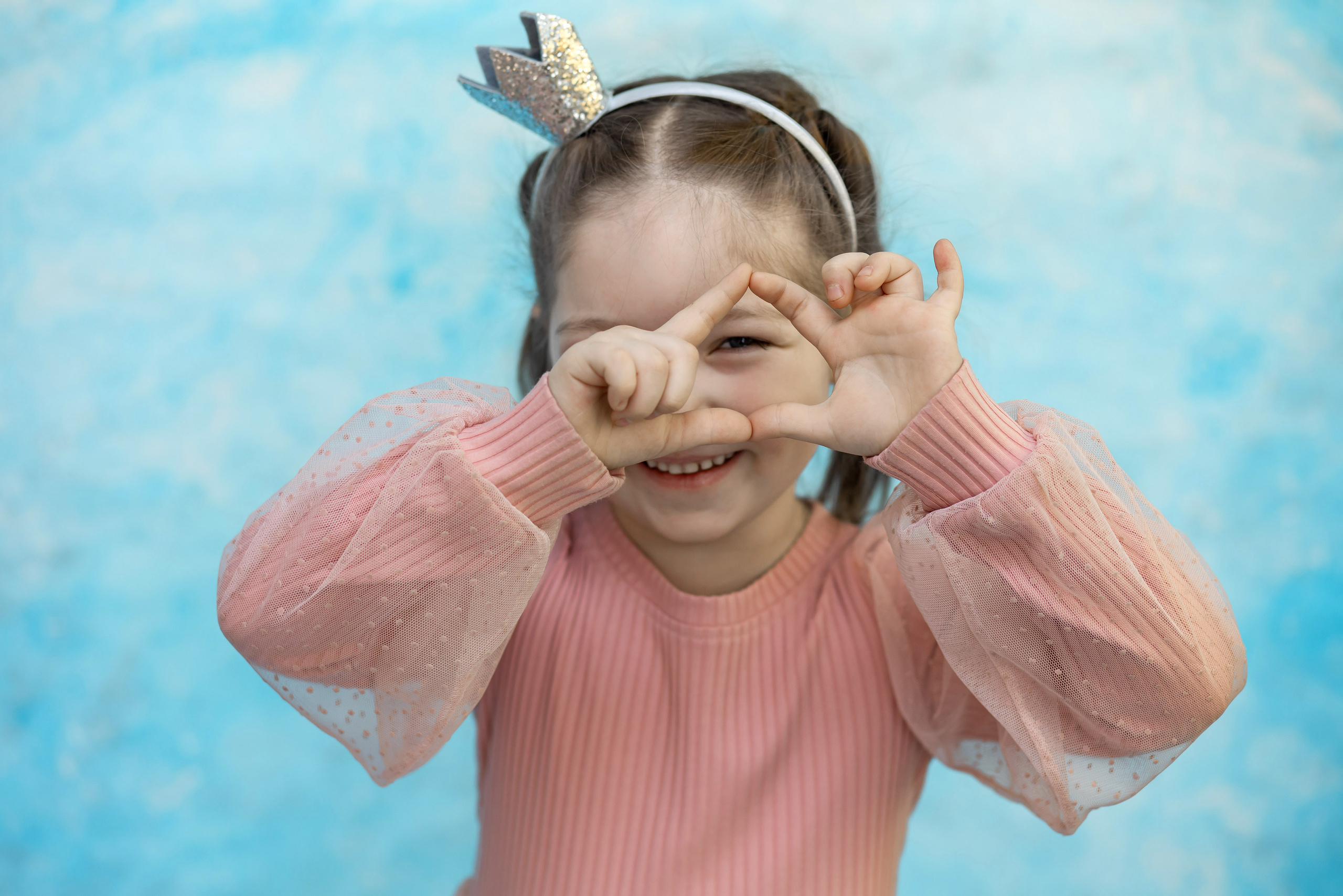 <title> Выпускной альбом Чита, Школа Чита, детский сад Чита,живоефото. Фотограф Григорьева Ольга. Портретная, семейная съёмка, Love Stori, видеосъёмка в городе Чита. Выпускные альбомы, фотокниги