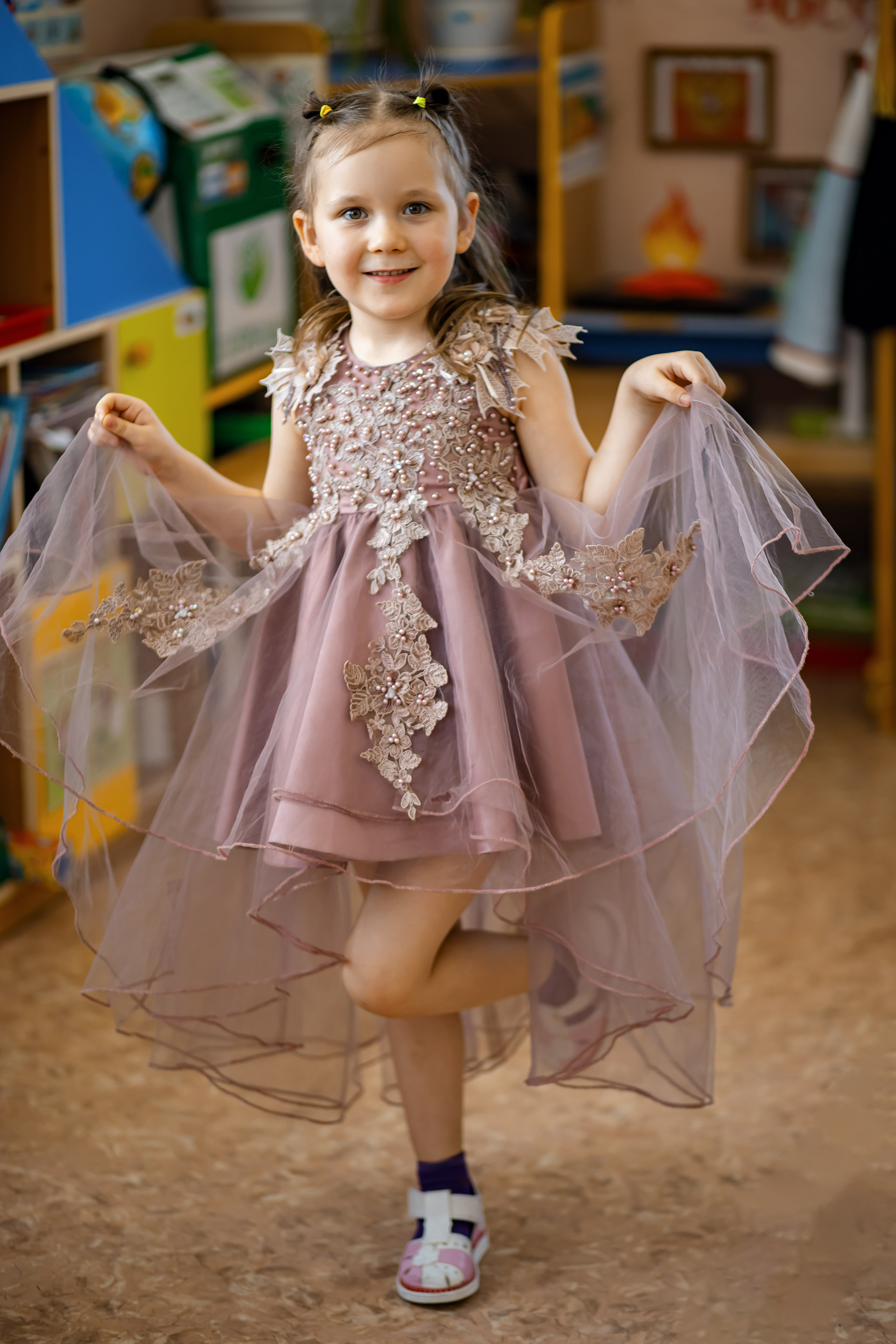 <title> Выпускной альбом Чита, Школа Чита, детский сад Чита,живоефото. Фотограф Григорьева Ольга. Портретная, семейная съёмка, Love Stori, видеосъёмка в городе Чита. Выпускные альбомы, фотокниги