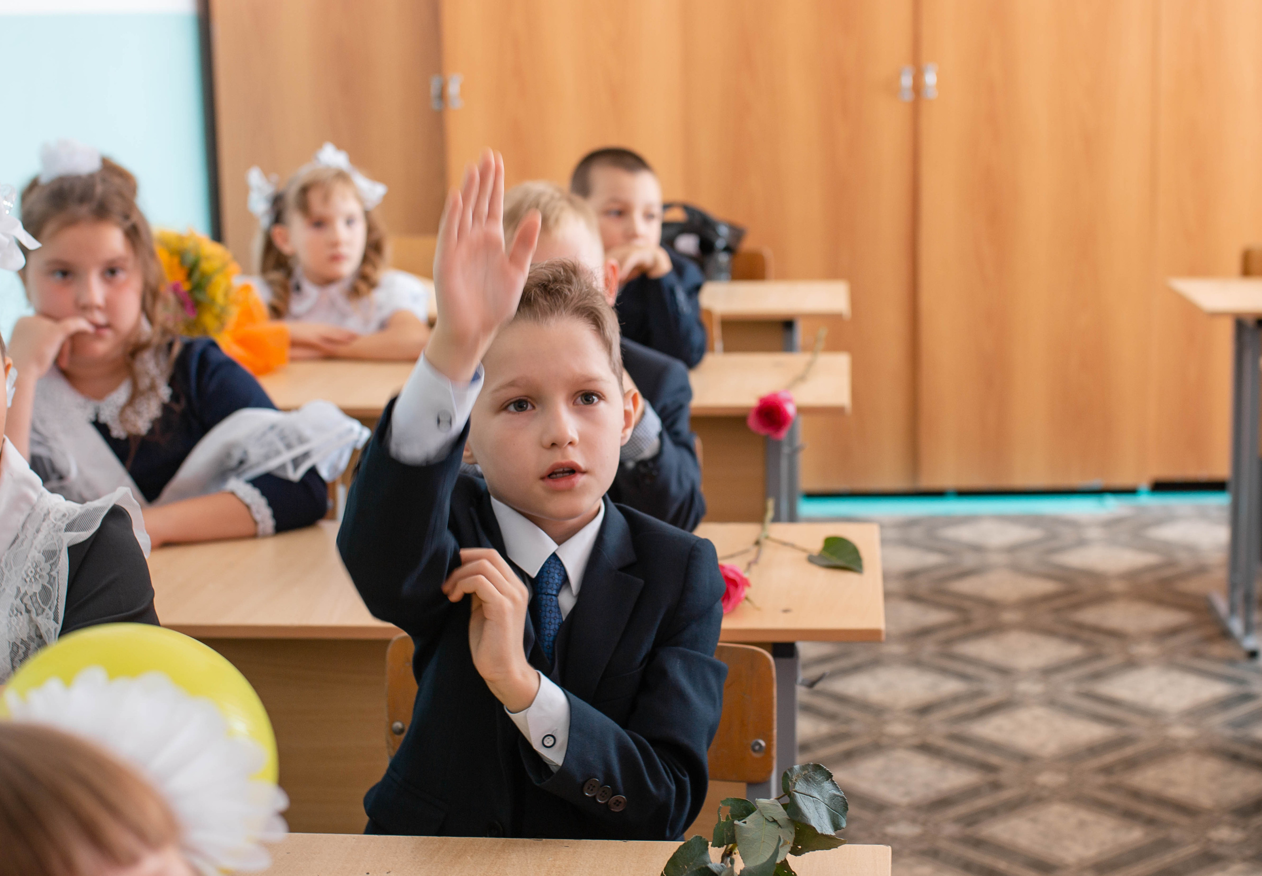 1 сентября. Фотограф Григорьева Ольга. Портретная, семейная съёмка, Love Stori, видеосъёмка в городе Чита. Выпускные альбомы, фотокниги