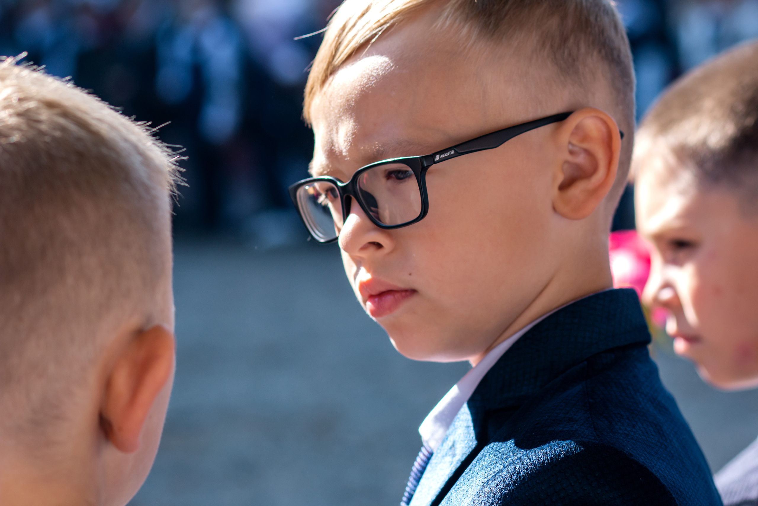 1 сентября. Фотограф Григорьева Ольга. Портретная, семейная съёмка, Love Stori, видеосъёмка в городе Чита. Выпускные альбомы, фотокниги