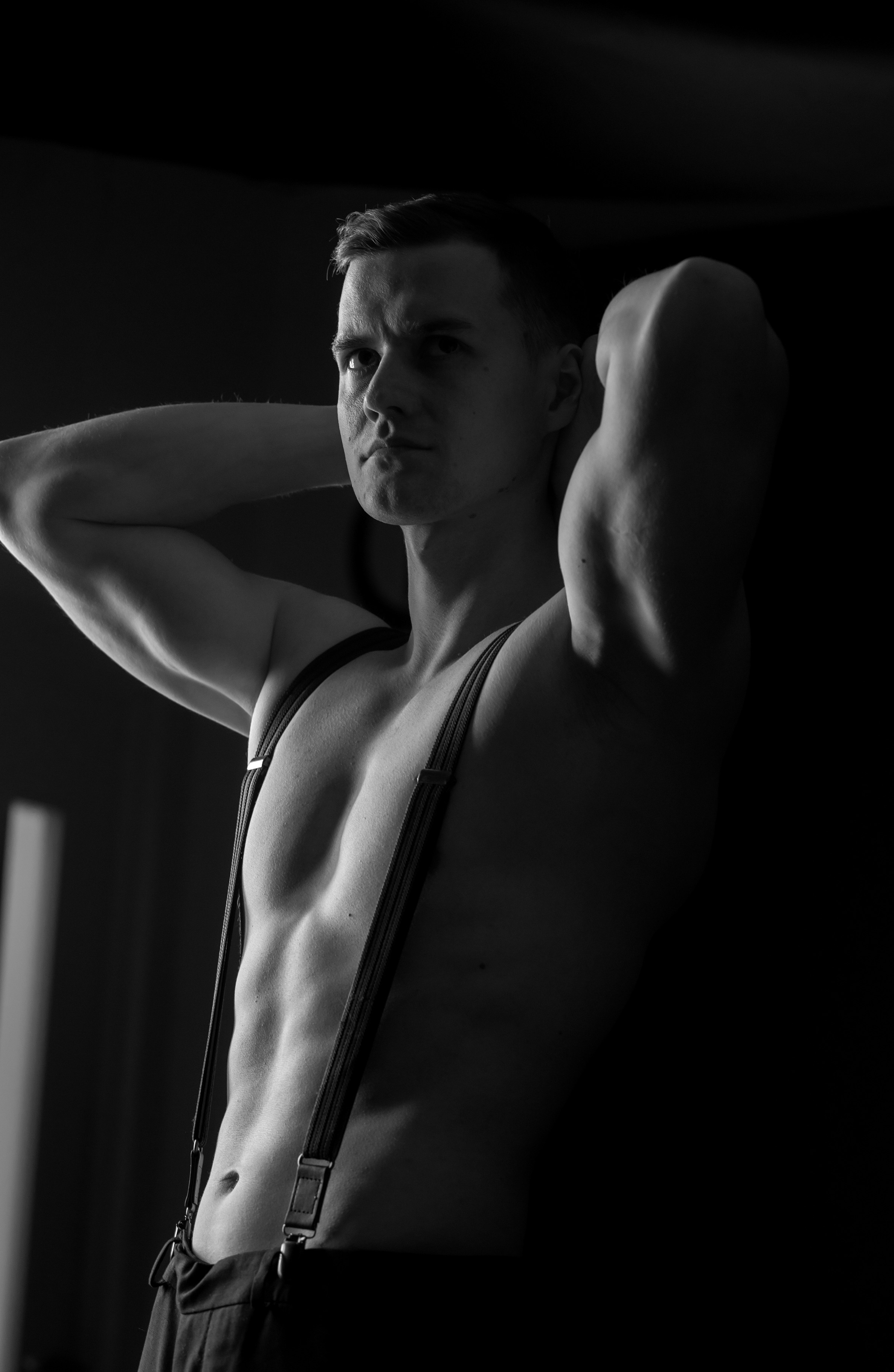 Мужской портрет. Фотограф Григорьева Ольга. Портретная, семейная съёмка, Love Stori, видеосъёмка в городе Чита. Выпускные альбомы, фотокниги