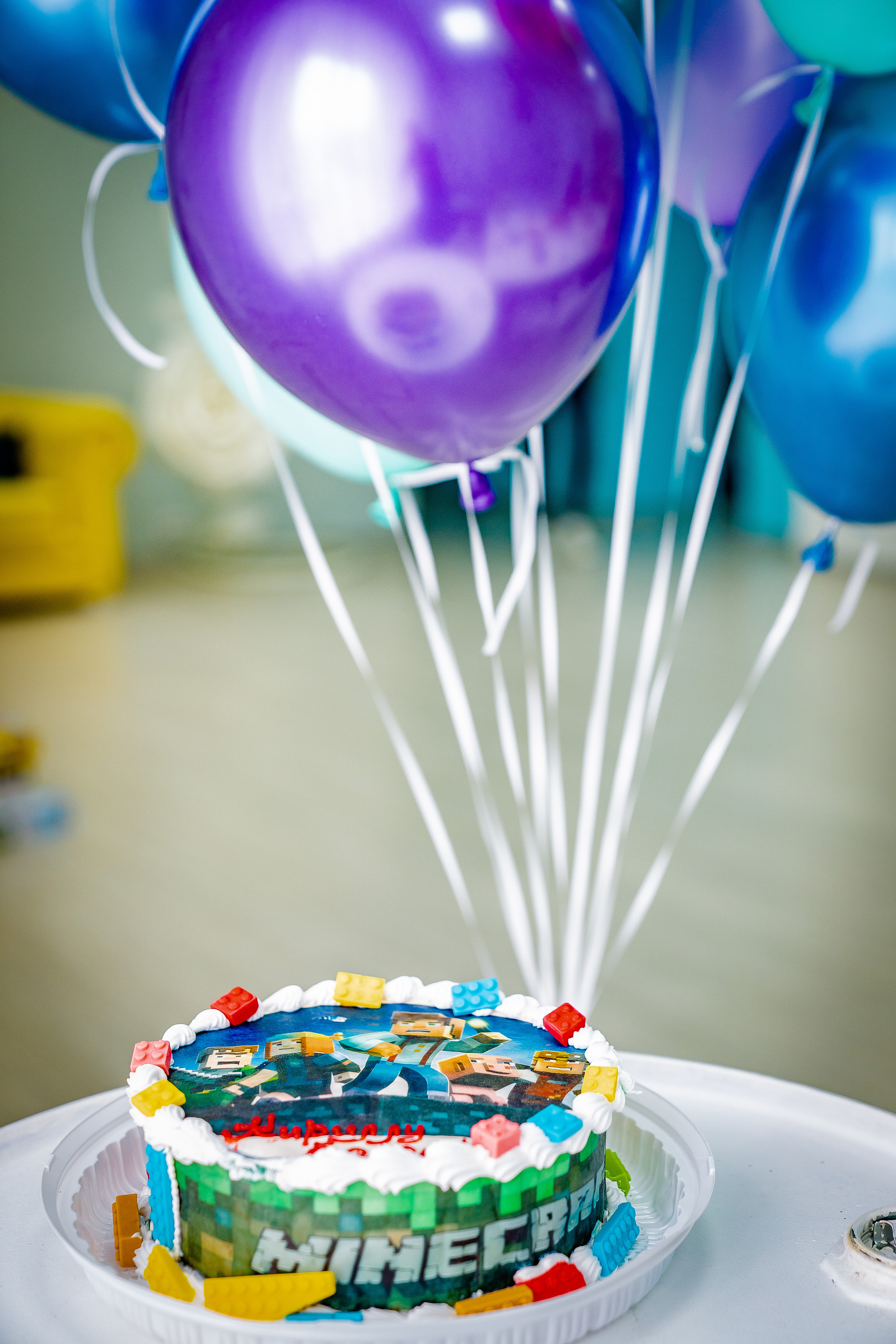 День рождения. Фотограф Григорьева Ольга. Портретная, семейная съёмка, Love Stori, видеосъёмка в городе Чита. Выпускные альбомы, фотокниги