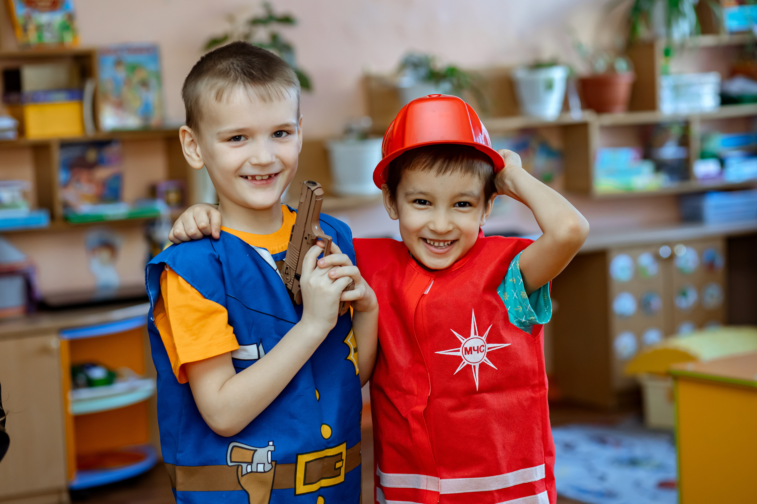 <title> Выпускной альбом Чита, Школа Чита, детский сад Чита,живоефото. Фотограф Григорьева Ольга. Портретная, семейная съёмка, Love Stori, видеосъёмка в городе Чита. Выпускные альбомы, фотокниги