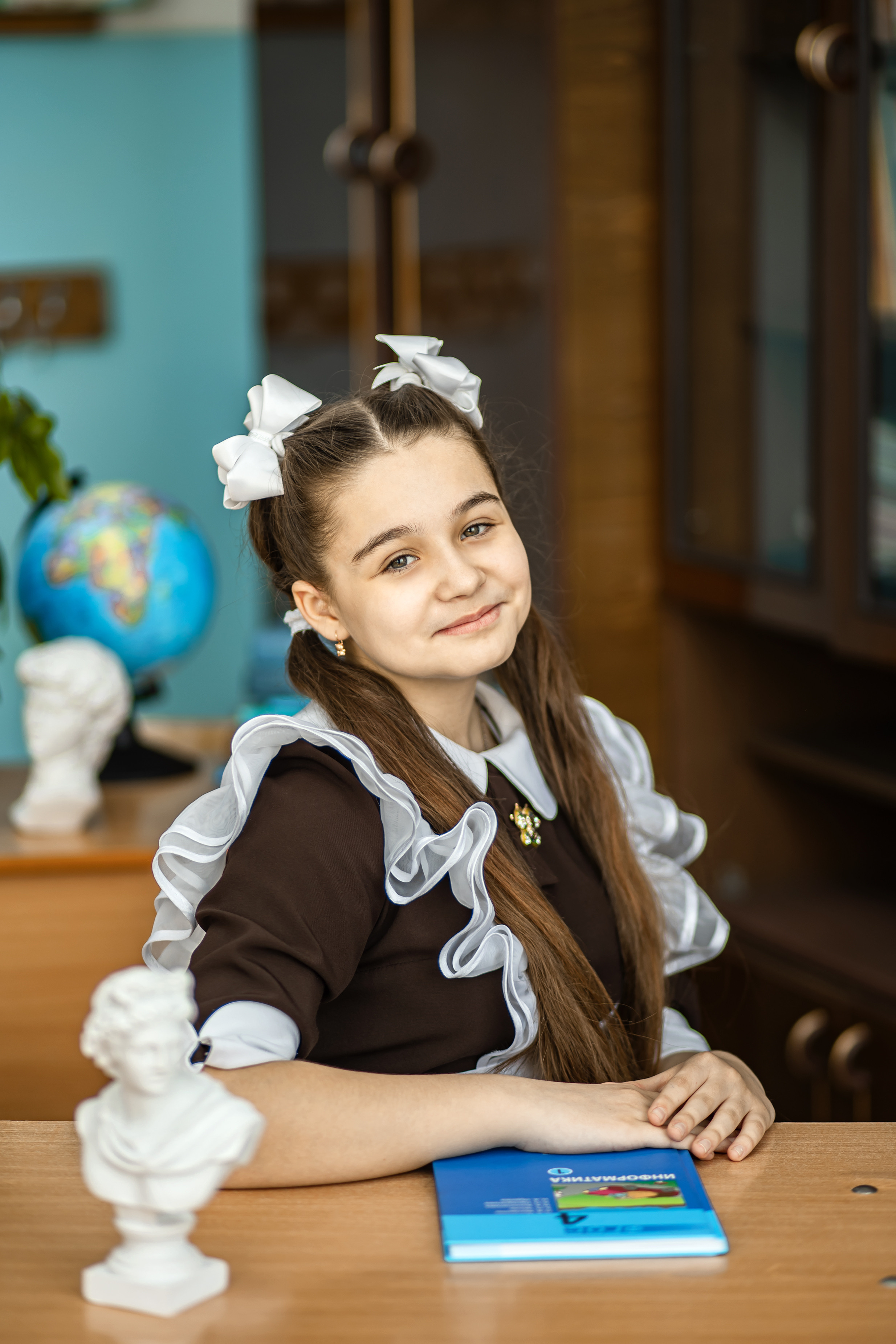 <title> Выпускной альбом Чита, Школа Чита, детский сад Чита, живое фото. Фотограф Григорьева Ольга. Портретная, семейная съёмка, Love Stori, видеосъёмка в городе Чита. Выпускные альбомы, фотокниги