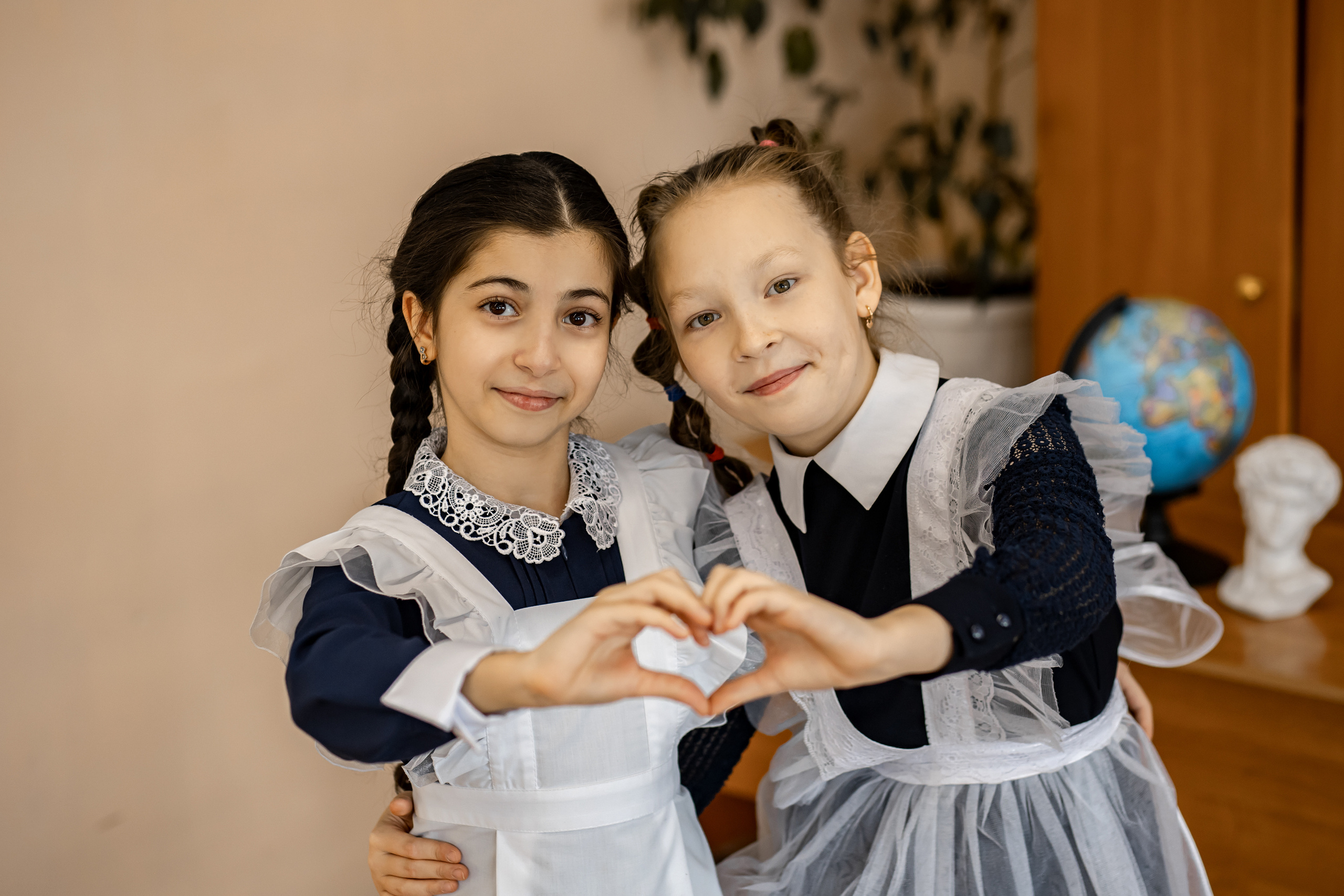 <title> Выпускной альбом Чита, Школа Чита, детский сад Чита, живое фото. Фотограф Григорьева Ольга. Портретная, семейная съёмка, Love Stori, видеосъёмка в городе Чита. Выпускные альбомы, фотокниги