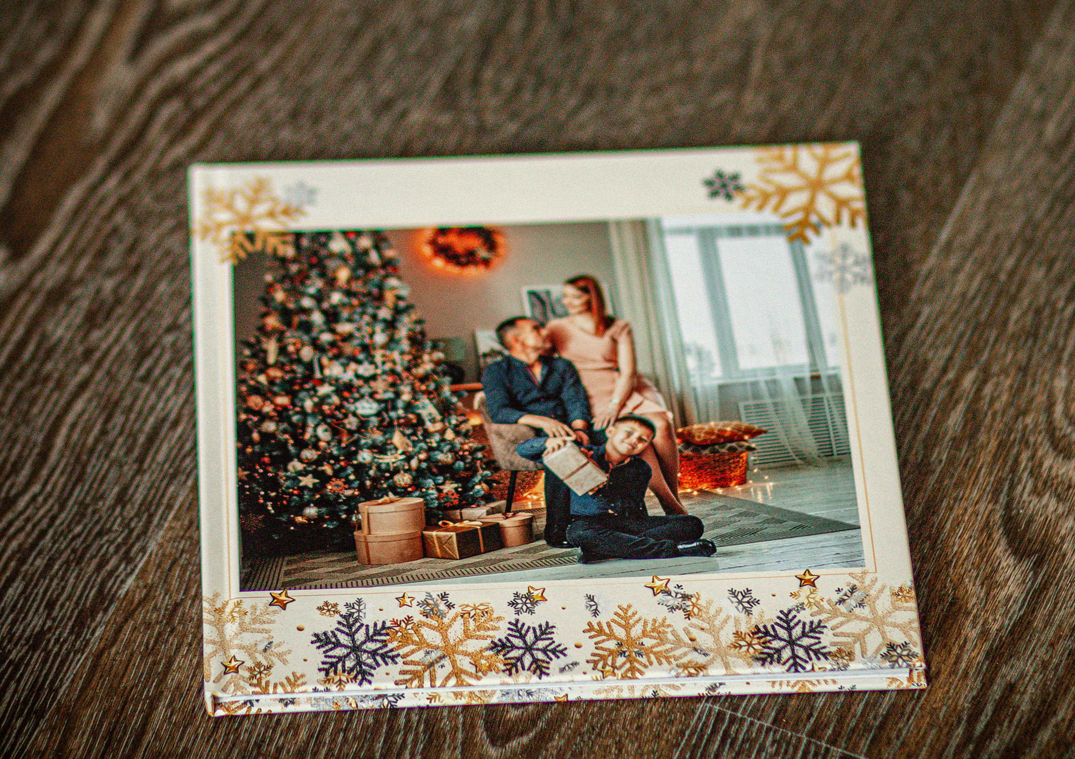 Фотокниги. Фотограф Григорьева Ольга. Портретная, семейная съёмка, Love Stori, видеосъёмка в городе Чита. Выпускные альбомы, фотокниги