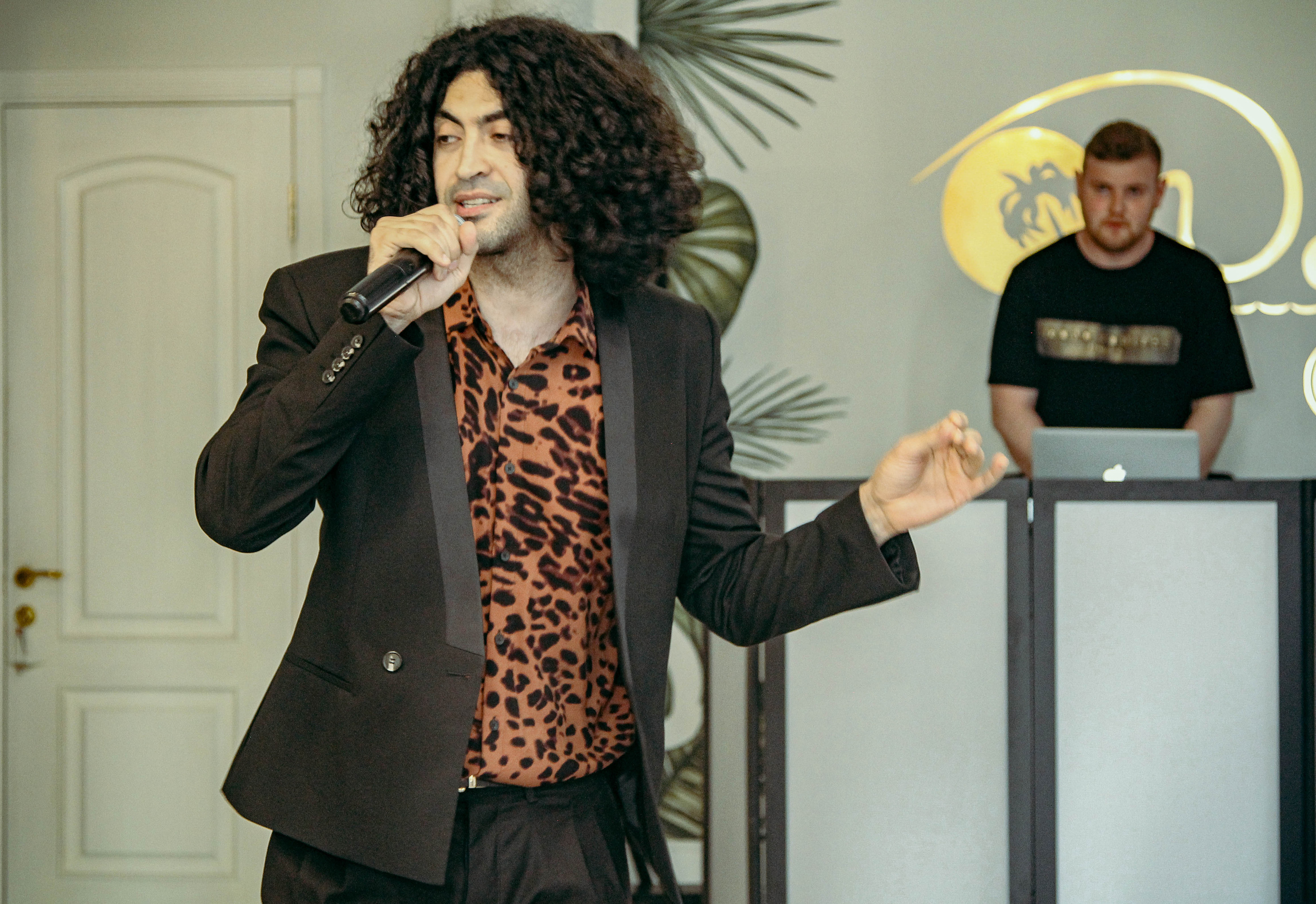 Юбилей. Фотограф Григорьева Ольга. Портретная, семейная съёмка, Love Stori, видеосъёмка в городе Чита. Выпускные альбомы, фотокниги