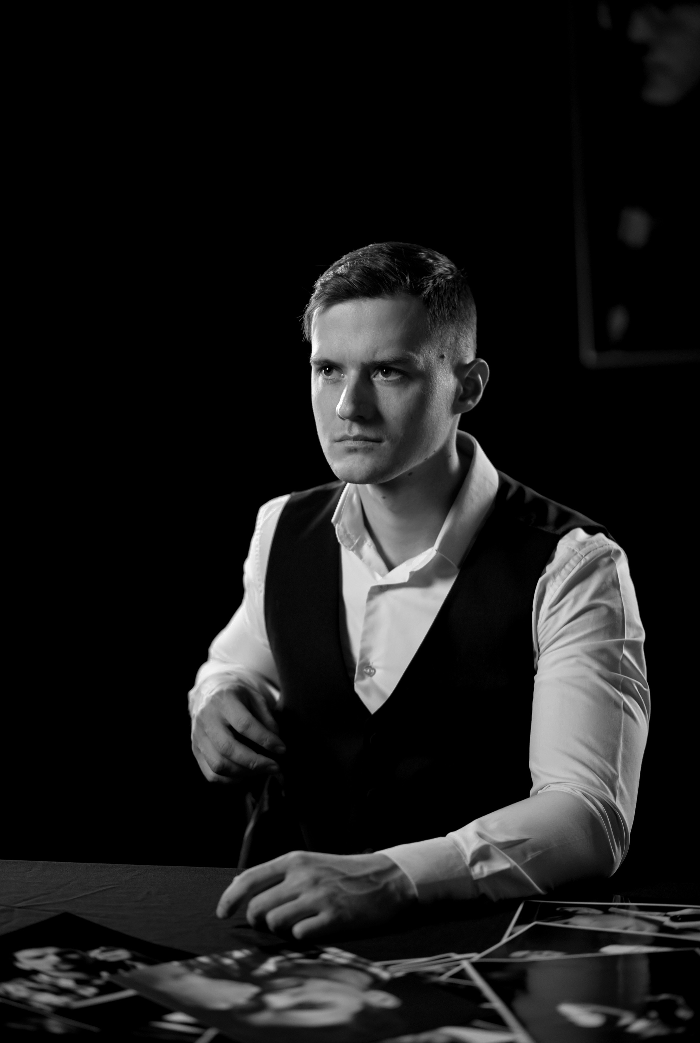 Мужской портрет. Фотограф Григорьева Ольга. Портретная, семейная съёмка, Love Stori, видеосъёмка в городе Чита. Выпускные альбомы, фотокниги