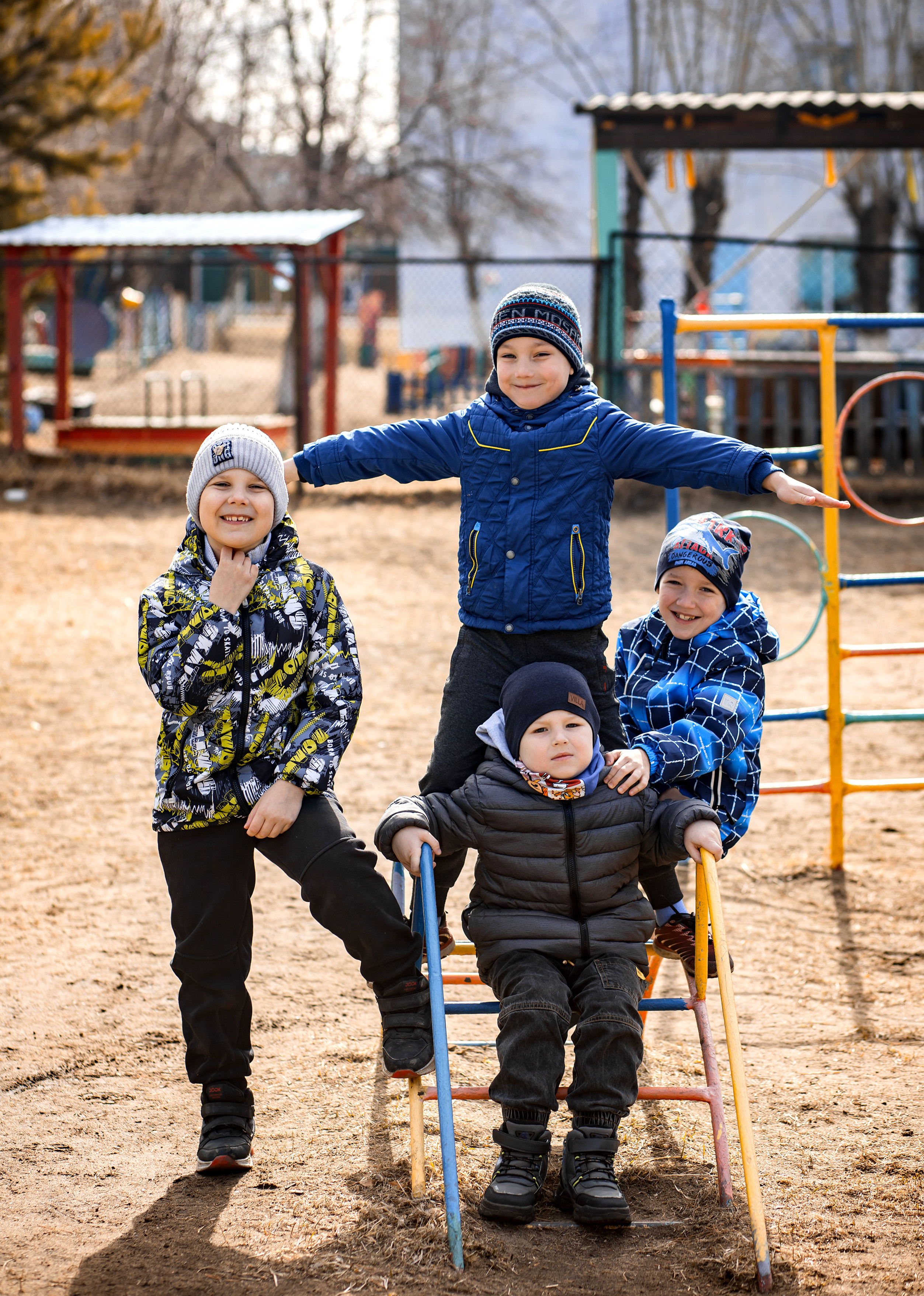 <title> Выпускной альбом Чита, Школа Чита, детский сад Чита,живоефото. Фотограф Григорьева Ольга. Портретная, семейная съёмка, Love Stori, видеосъёмка в городе Чита. Выпускные альбомы, фотокниги