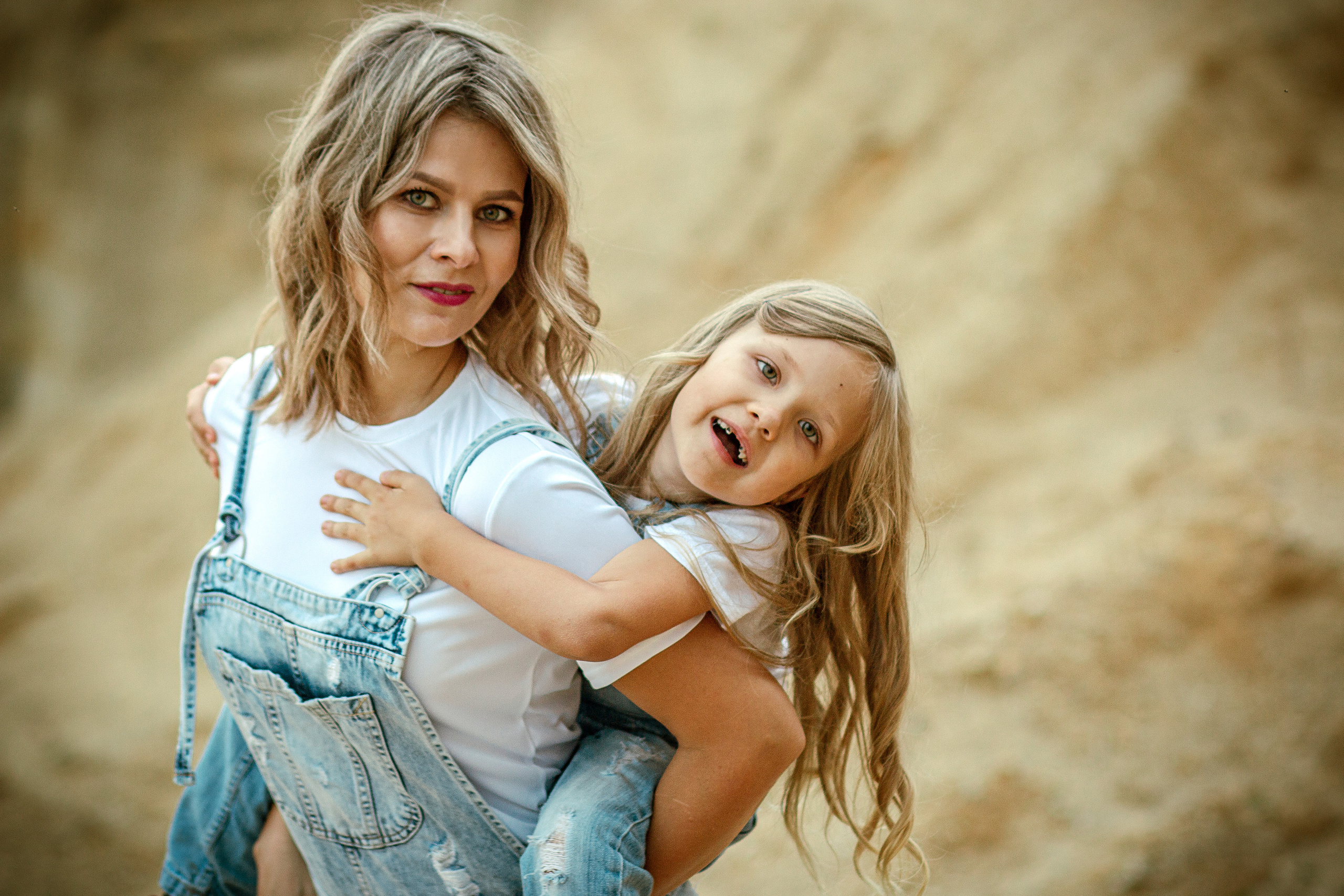 Семейная съёмка. Карьеры. Фотограф Григорьева Ольга. Портретная, семейная съёмка, Love Stori, видеосъёмка в городе Чита. Выпускные альбомы, фотокниги