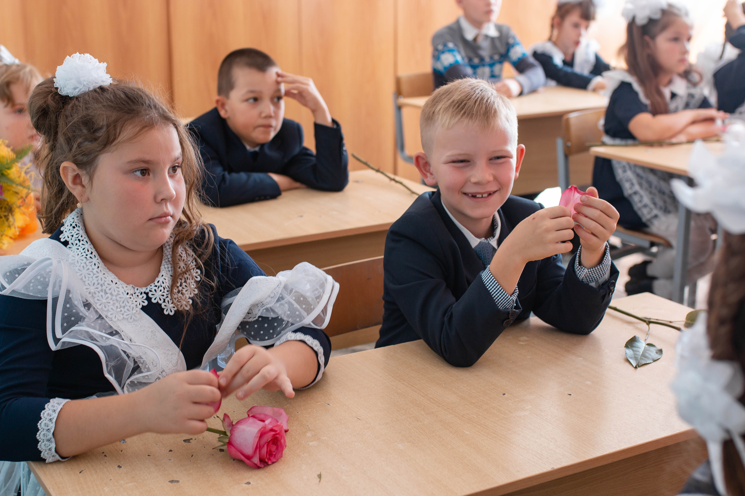 1 сентября. Фотограф Григорьева Ольга. Портретная, семейная съёмка, Love Stori, видеосъёмка в городе Чита. Выпускные альбомы, фотокниги