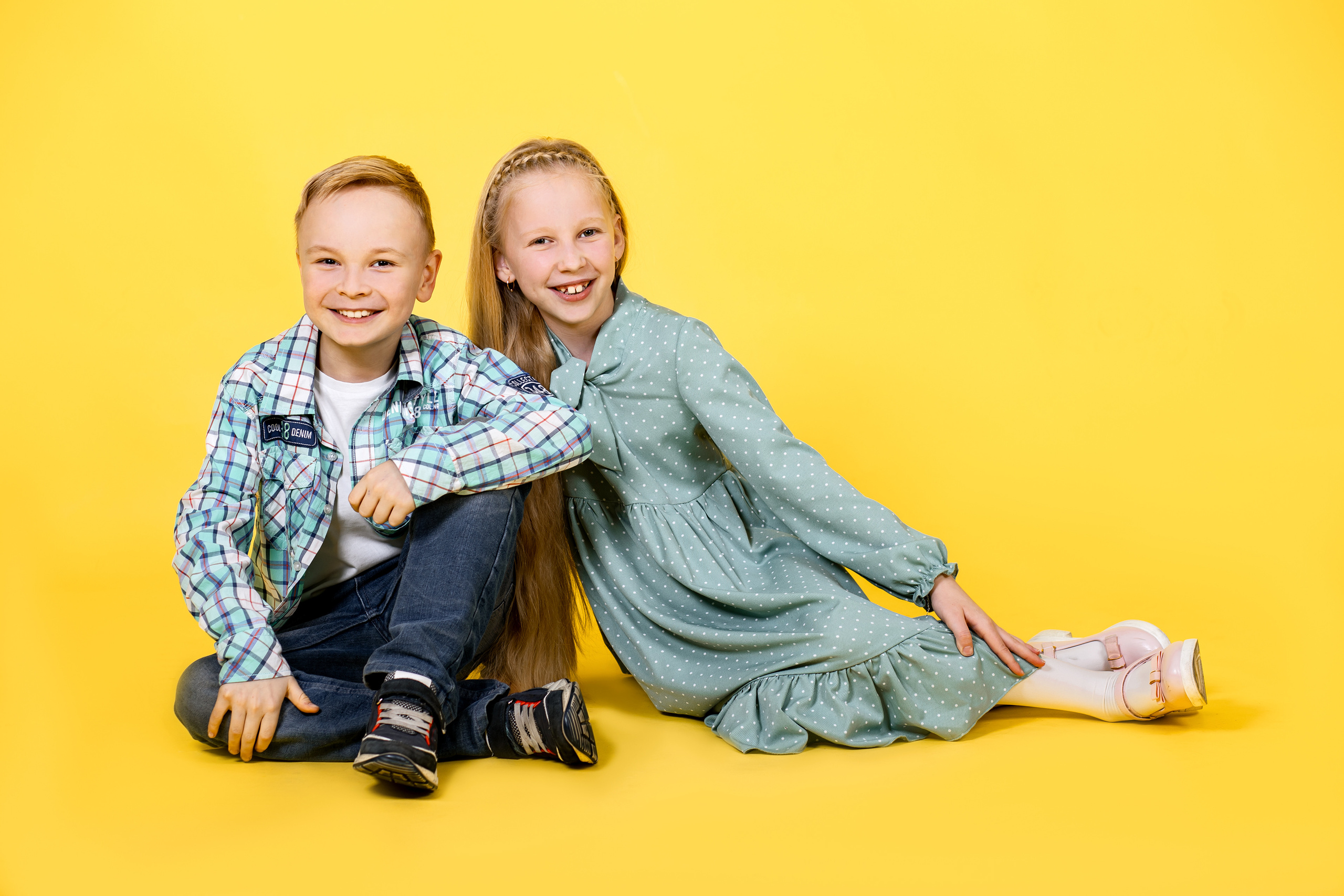 Студийная съёмка детей. Фотограф Григорьева Ольга. Портретная, семейная съёмка, Love Stori, видеосъёмка в городе Чита. Выпускные альбомы, фотокниги