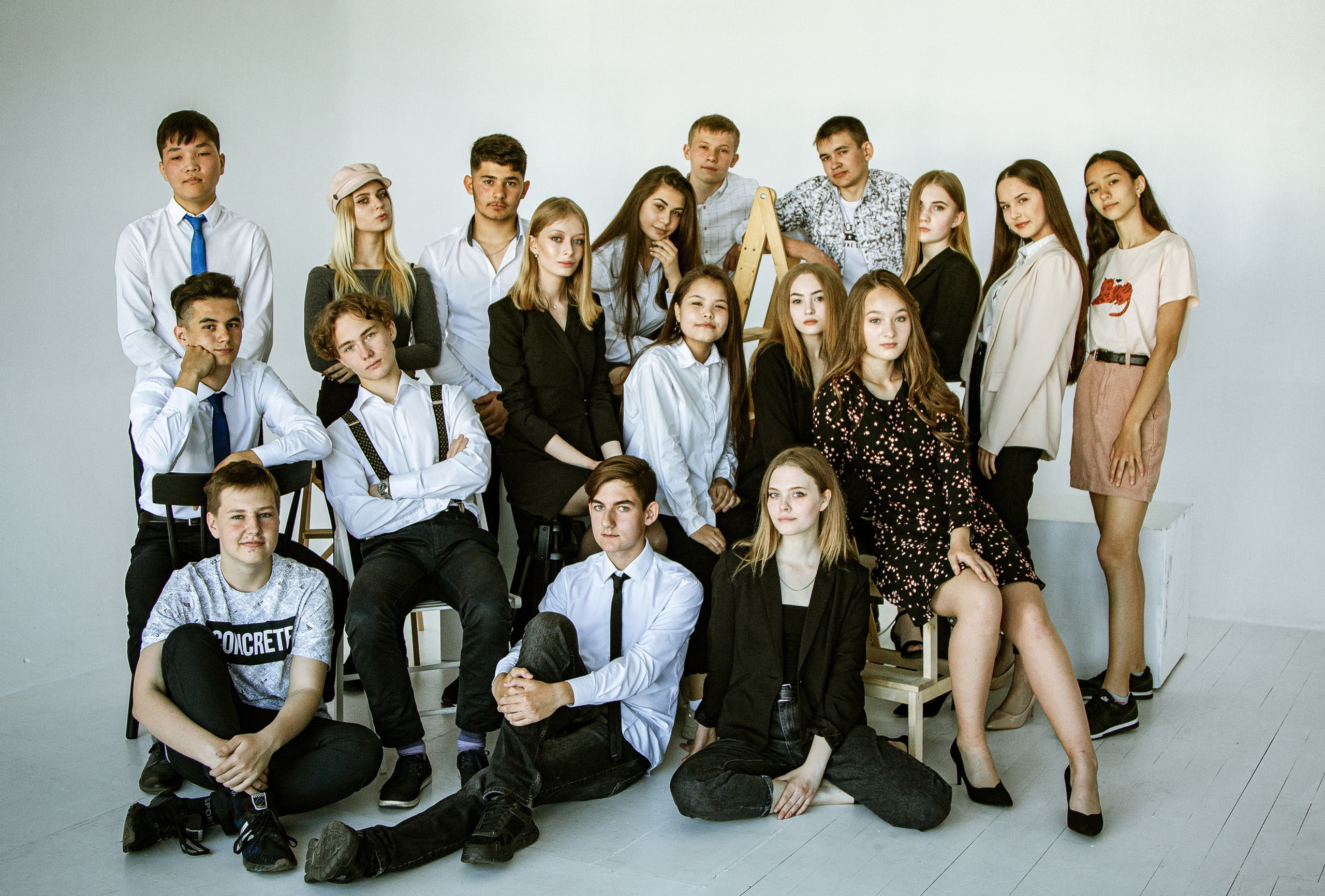 <title> Выпускной альбом Чита, Школа Чита, детский сад Чита,живоефото. Фотограф Григорьева Ольга. Портретная, семейная съёмка, Love Stori, видеосъёмка в городе Чита. Выпускные альбомы, фотокниги